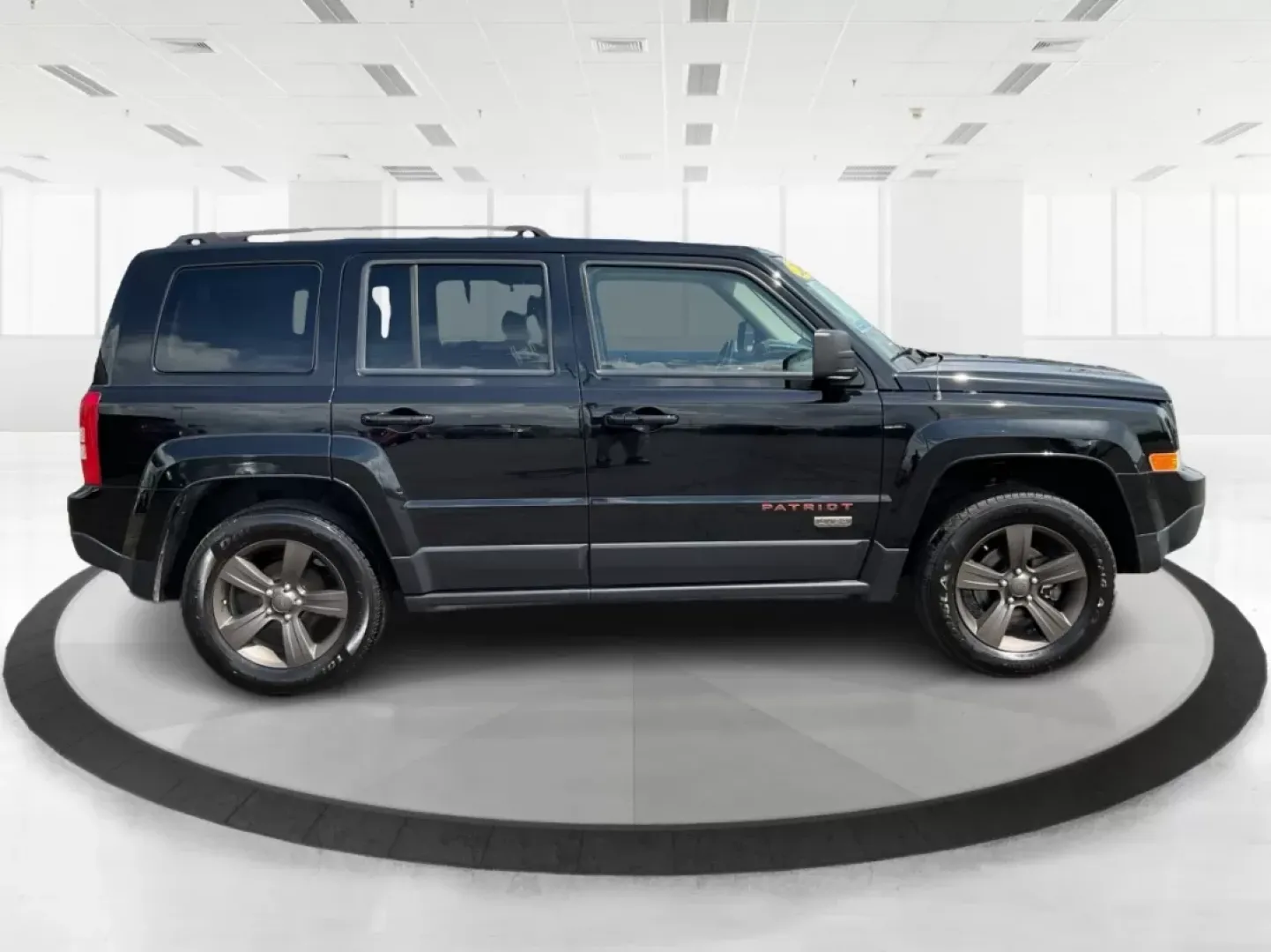 2016 Jeep Patriot 75th Anniversary (1C4NJPBBXGD) with an 2.4L I-4 DOHC engine, located at 880 E. National Road, Vandalia, OH, 45377, (937) 908-9800, 39.891918, -84.183594 - **Discover Your Next Adventure with the 2016 Jeep Patriot 75th Anniversary Edition!**<br /> <br /> Are you ready to embark on your next road trip or weekend adventure? The 2016 Jeep Patriot 75th Anniversary Edition is the perfect vehicle for those who crave exploration while enjoying the comforts of - Photo#1
