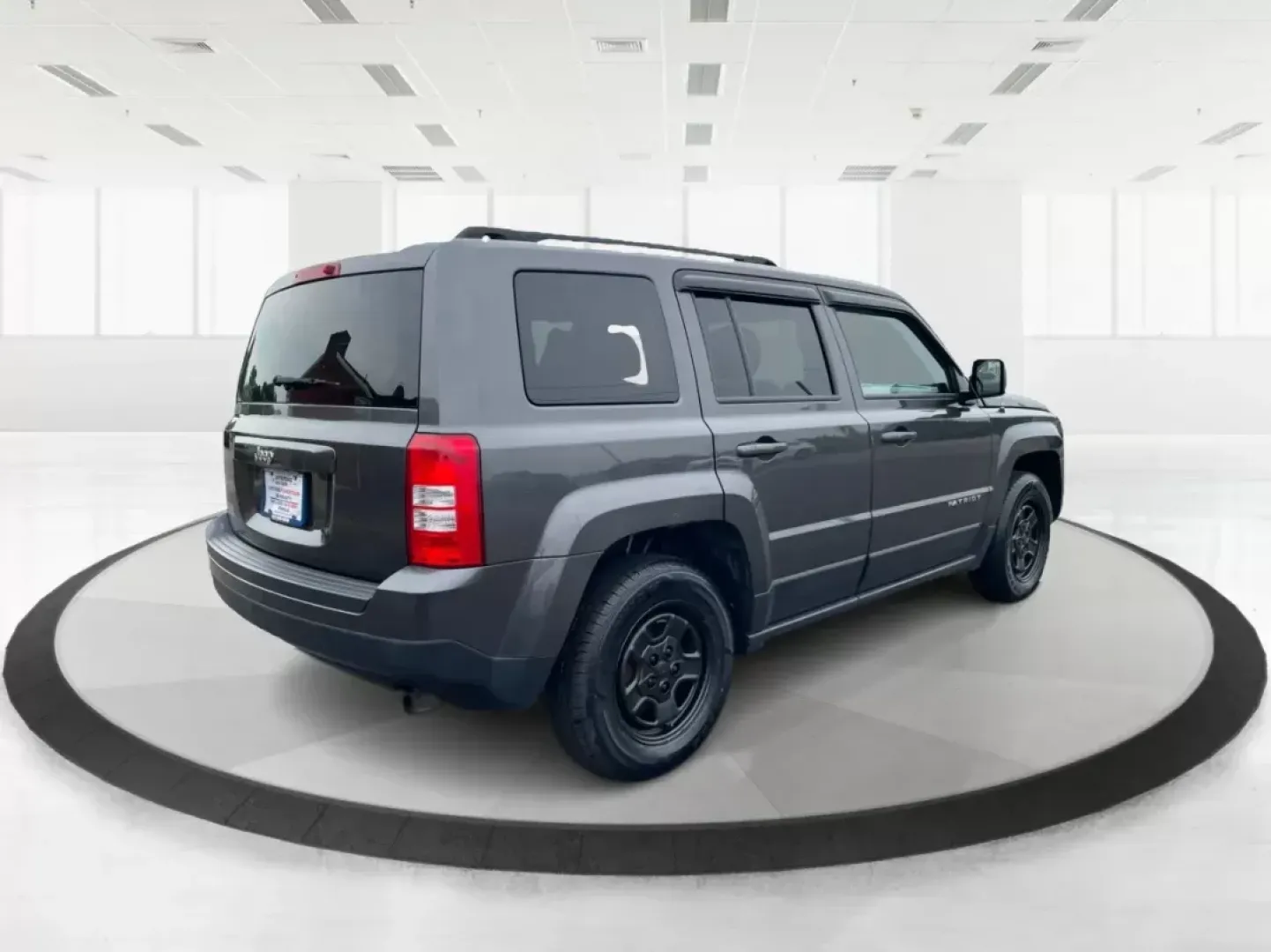 2016 Jeep Patriot Sport (1C4NJPBAXGD) with an Other engine, located at 401 Woodman Dr, Riverside, OH, 45431, (937) 908-9800, 39.760899, -84.123421 - **Explore New Adventures with the 2016 Jeep Patriot Sport SUV at Advantage Car and Credit in Fairborn, OH!**<br /> <br /> Are you ready to elevate your lifestyle with a vehicle that complements your adventurous spirit? Whether you're navigating the bustling streets of Fairborn or hitting the trails - Photo#2