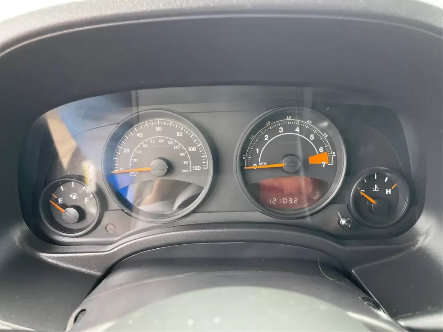 2016 Jeep Patriot Latitude (1C4NJRFBXGD) with an 2.4L I-4 DOHC engine, located at 1184 Kauffman Ave, Fairborn, OH, 45324, (937) 908-9800, 39.807072, -84.030914 - **Adventure Awaits with the 2016 Jeep Patriot Latitude SUV at Advantage Car and Credit!**<br /> <br /> Are you ready to explore the great outdoors or tackle your daily commute with confidence? The 2016 Jeep Patriot Latitude is the perfect SUV for those who crave versatility and adventure. With a rug - Photo#12