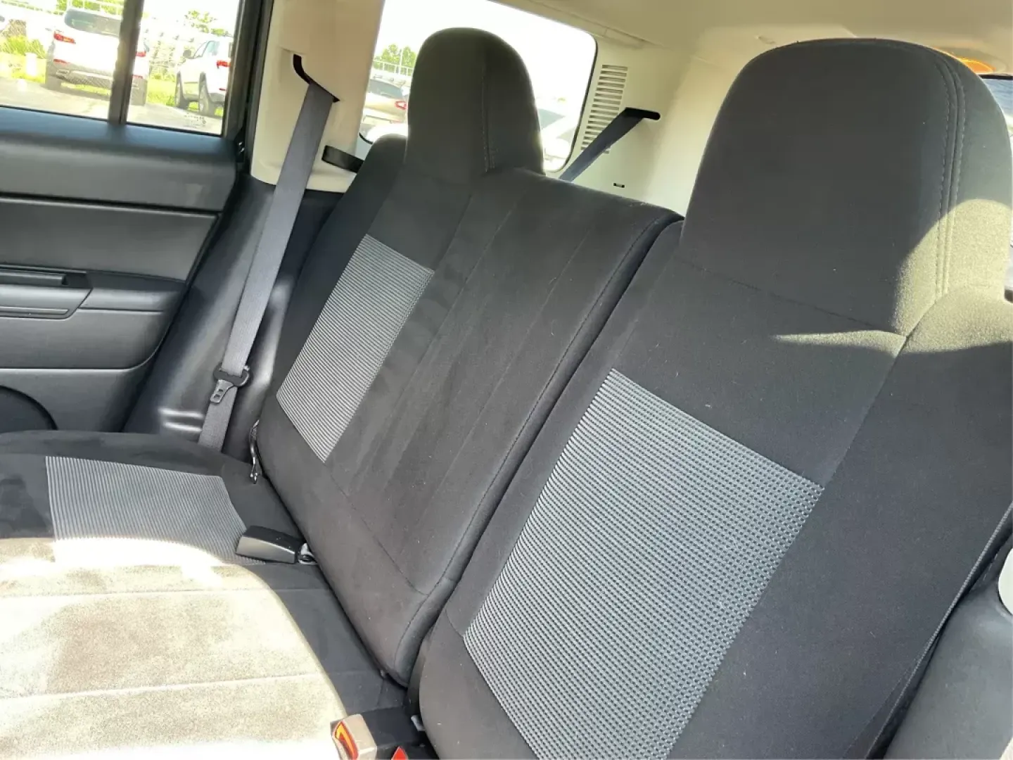 2016 Jeep Patriot Latitude (1C4NJRFB2GD) with an 2.4L I-4 DOHC engine, located at 4508 South Dixie Dr, Moraine, OH, 45439, (937) 908-9800, 39.689976, -84.218452 - **Adventure Awaits in This 2016 Jeep Patriot Latitude: Perfect for Your Next Journey!**<br /> <br /> Are you ready to embrace adventure like never before? The 2016 Jeep Patriot Latitude is the SUV you've been waiting for-ideal for weekend getaways and everyday commutes alike. With its robust build a - Photo#9