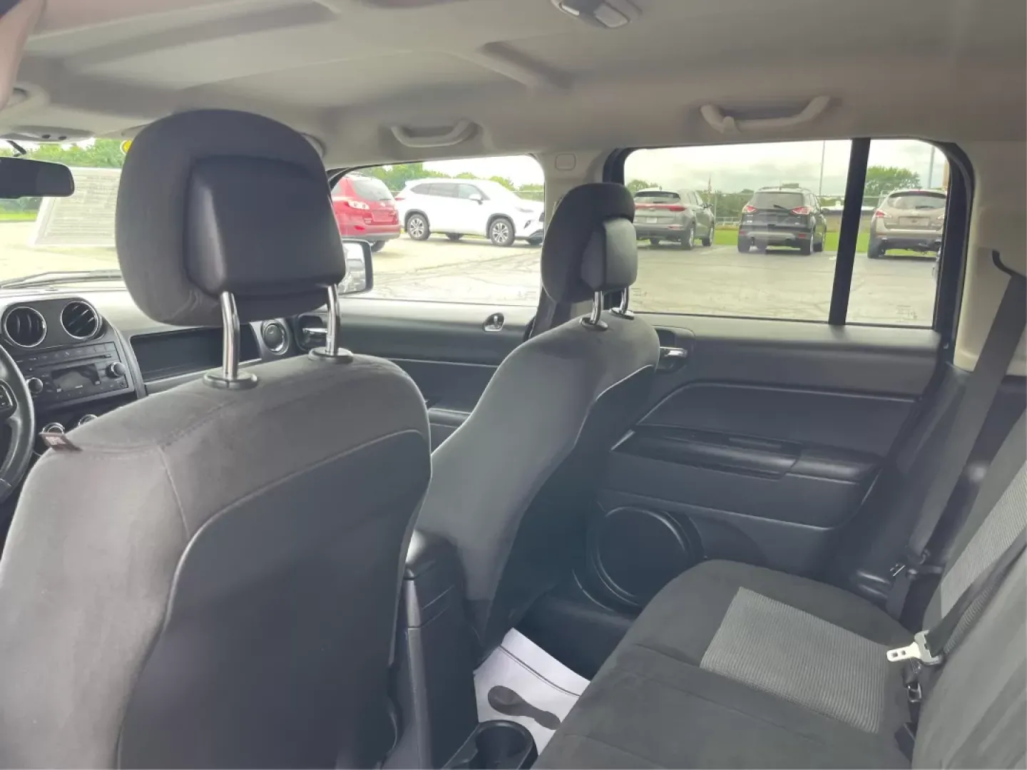 2016 Jeep Patriot Latitude (1C4NJRFBXGD) with an 2.4L I-4 DOHC engine, located at 1184 Kauffman Ave, Fairborn, OH, 45324, (937) 908-9800, 39.807072, -84.030914 - **Adventure Awaits with the 2016 Jeep Patriot Latitude at Advantage Car and Credit!**<br /> <br /> Are you ready to tackle the open road and explore the great outdoors? The 2016 Jeep Patriot Latitude is the perfect companion for adventurous souls looking to blend comfort with capability. Whether you - Photo#9