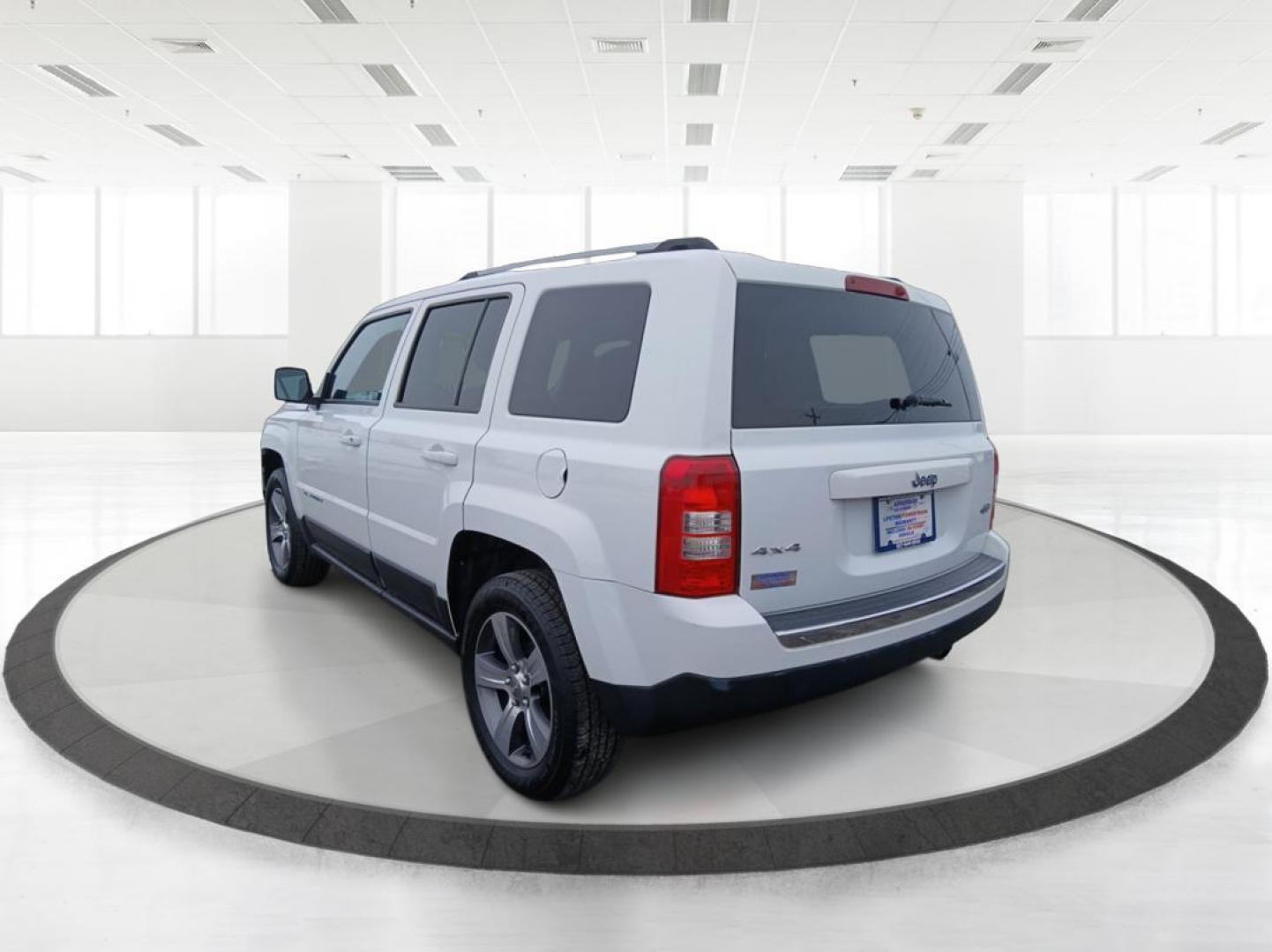 2016 Jeep Patriot High Altitude (1C4NJRFB8GD) with an Other engine, located at 8750 N County Rd 25A, Piqua, OH, 45356, (937) 908-9800, 40.164391, -84.232513 - 2016 Jeep Patriot High Altitude - Photo#4