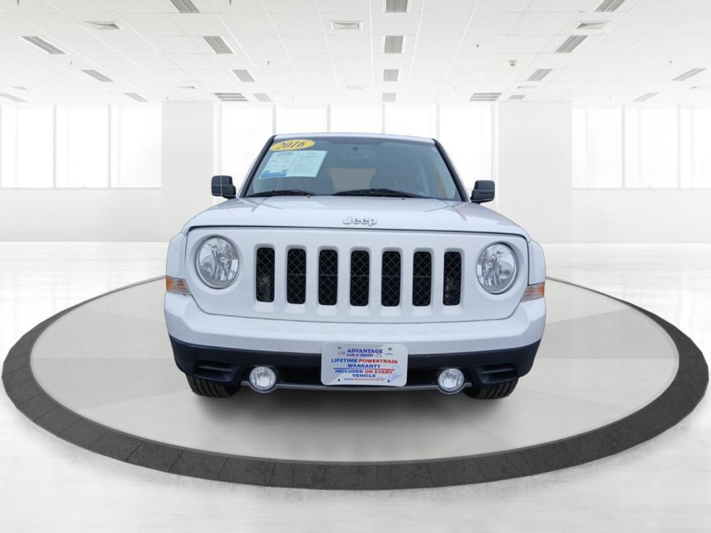2016 Jeep Patriot High Altitude (1C4NJRFB8GD) with an Other engine, located at 8750 N County Rd 25A, Piqua, OH, 45356, (937) 908-9800, 40.164391, -84.232513 - 2016 Jeep Patriot High Altitude - Photo#6