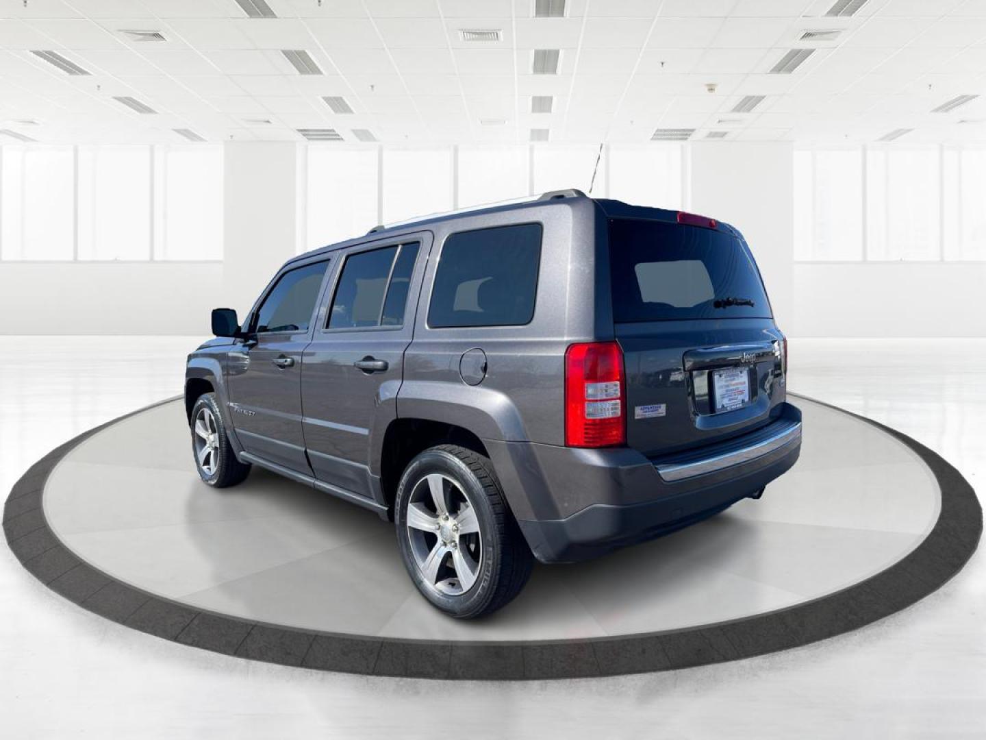 2016 Jeep Patriot High Altitude Edition (1C4NJPFAXGD) with an 2L I-4 DOHC engine, located at 8750 N County Rd 25A, Piqua, OH, 45356, (937) 908-9800, 40.164391, -84.232513 - 2016 Jeep Patriot High Altitude Edition - Photo#4