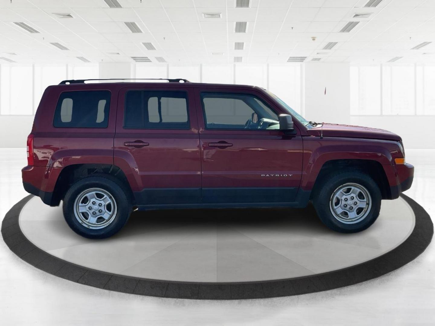 2016 Jeep Patriot Sport (1C4NJRBB0GD) with an 2.4L I-4 DOHC engine, located at 8750 N County Rd 25A, Piqua, OH, 45356, (937) 908-9800, 40.164391, -84.232513 - 2016 Jeep Patriot Sport - Photo#1