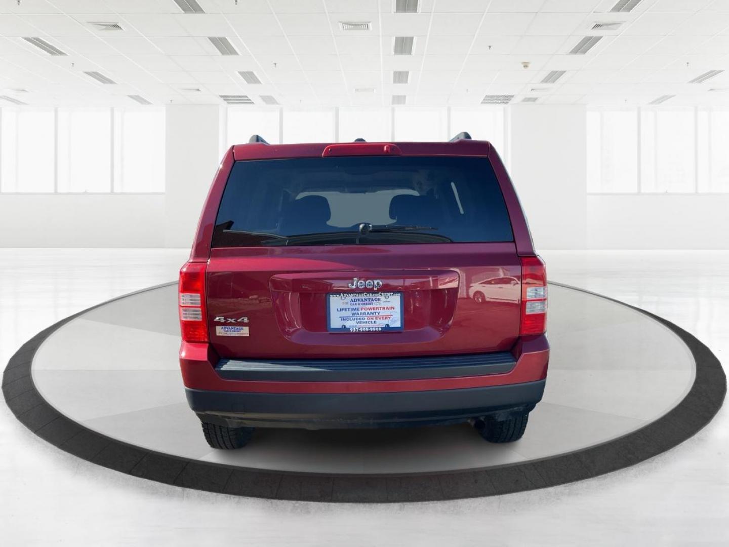 2016 Jeep Patriot Sport (1C4NJRBB0GD) with an 2.4L I-4 DOHC engine, located at 8750 N County Rd 25A, Piqua, OH, 45356, (937) 908-9800, 40.164391, -84.232513 - 2016 Jeep Patriot Sport - Photo#2