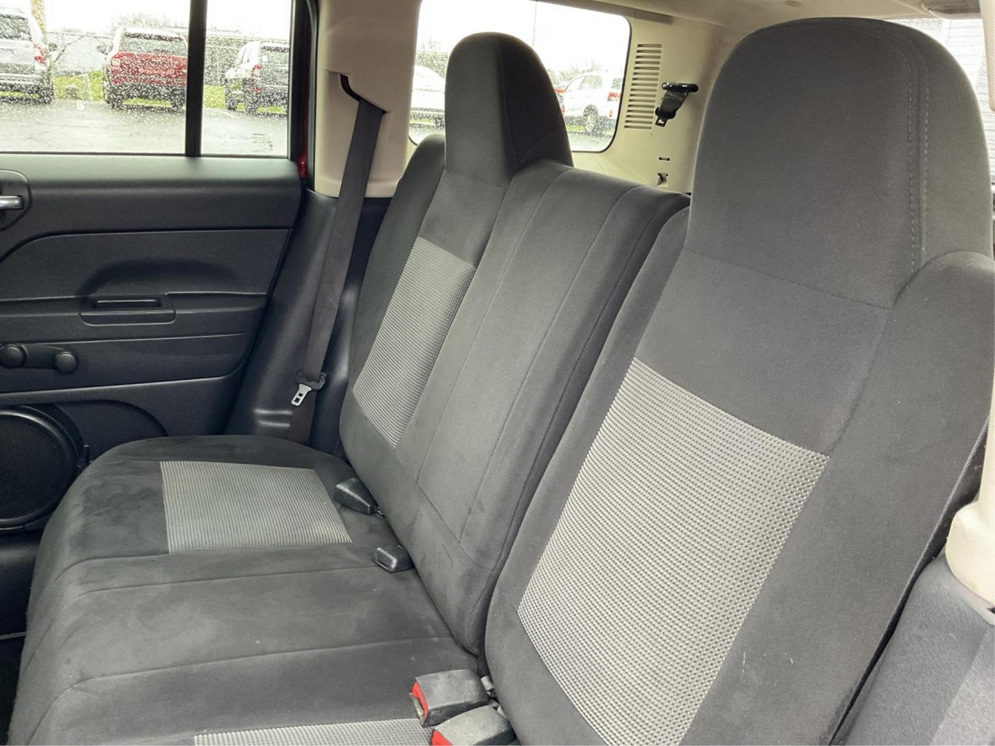 2016 Jeep Patriot Sport 2WD (1C4NJPBA4GD) with an 2.0L L4 DOHC 16V engine, located at 401 Woodman Dr, Riverside, OH, 45431, (937) 908-9800, 39.760899, -84.123421 - 2016 Jeep Patriot Sport 2WD - Photo#8
