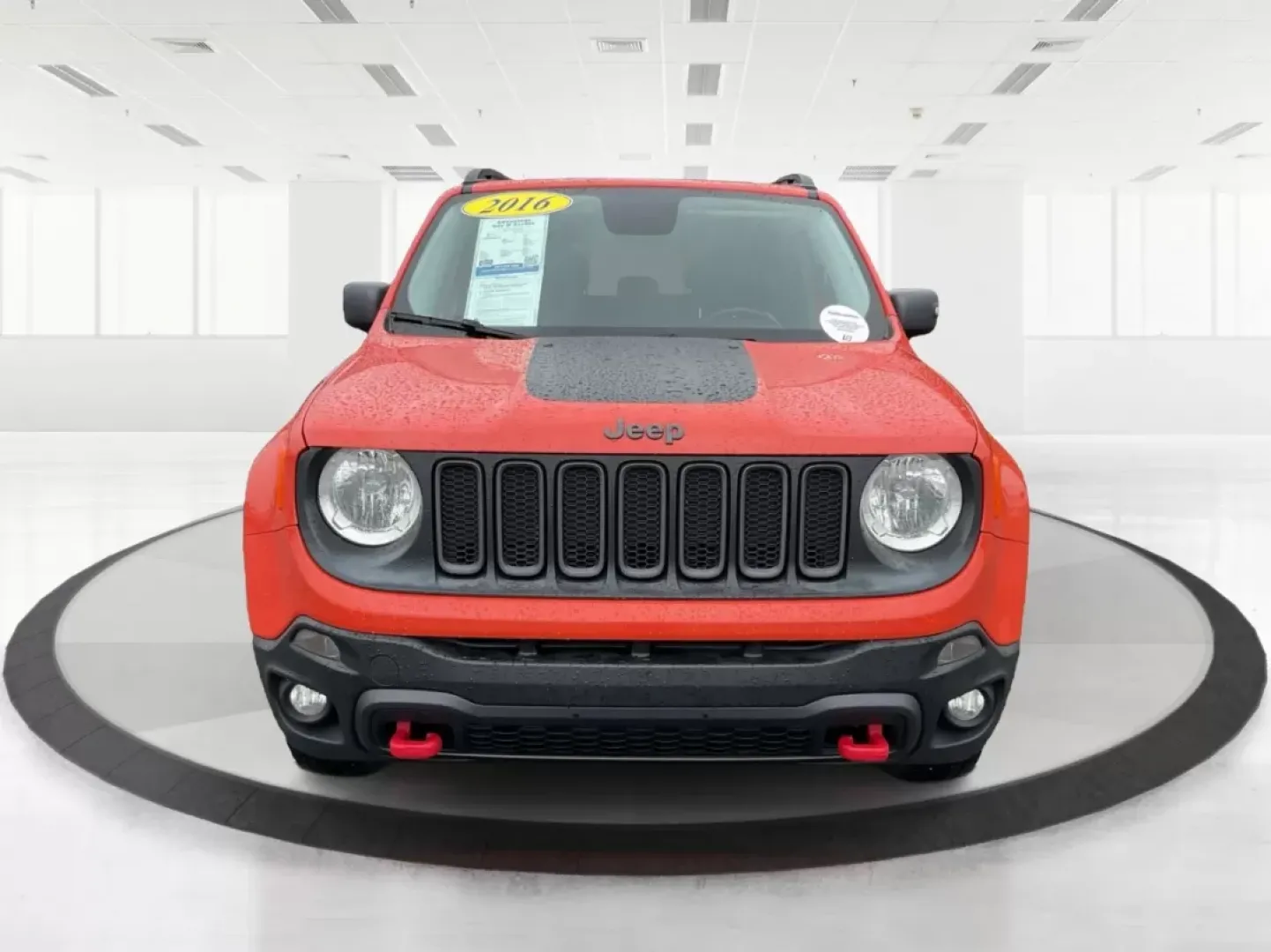 2016 Jeep Renegade Trailhawk (ZACCJBCT1GP) with an Tigershark MultiAir 2.4L I-4 variable valve contro engine, located at 1099 N County Rd 25A, Troy, OH, 45373, (937) 908-9800, 40.057079, -84.212883 - Embrace adventure and elevate your daily routine with this 2016 Jeep Renegade Trailhawk, a versatile Crossover designed for both urban commuting and weekend escapades. Ideal for budget-conscious buyers, this vehicle combines rugged capability with modern technology, making it perfect for growing fam - Photo#7
