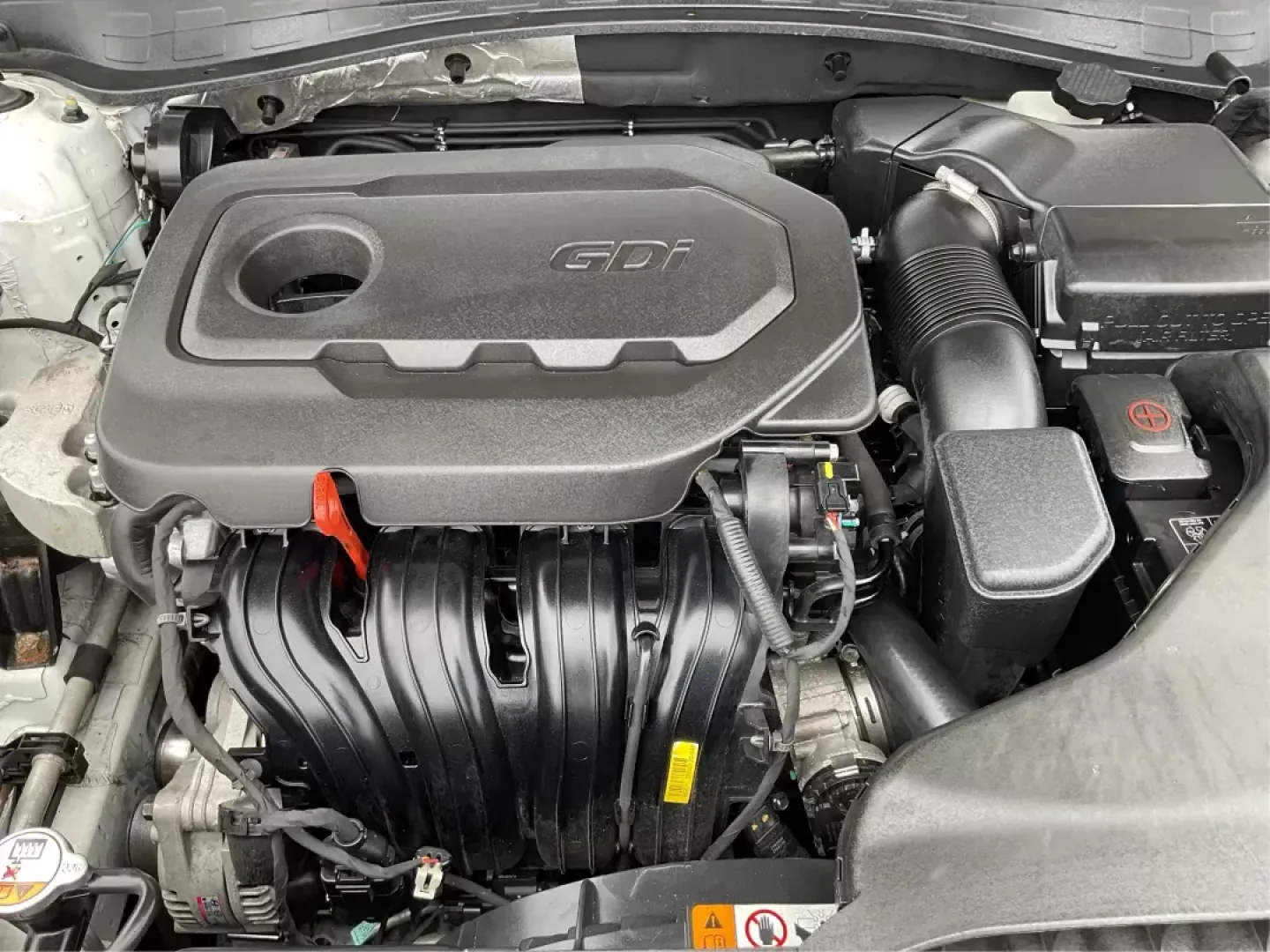 2016 Kia Optima LX (5XXGT4L32GG) with an Theta II 2.4L I-4 gasoline direct injection engine, located at 8750 N County Rd 25A, Piqua, OH, 45356, (937) 908-9800, 40.164391, -84.232513 - 2016 Kia Optima LX - Photo#11