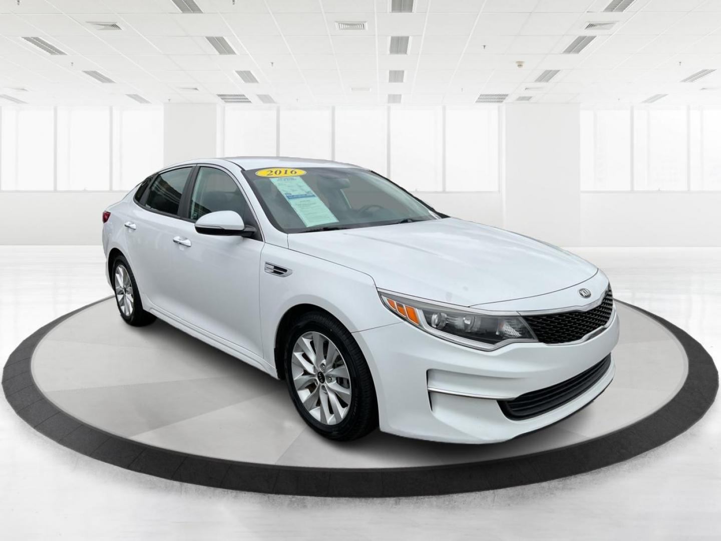 2016 Kia Optima LX (5XXGT4L32GG) with an Theta II 2.4L I-4 gasoline direct injection engine, located at 8750 N County Rd 25A, Piqua, OH, 45356, (937) 908-9800, 40.164391, -84.232513 - 2016 Kia Optima LX - Photo#0