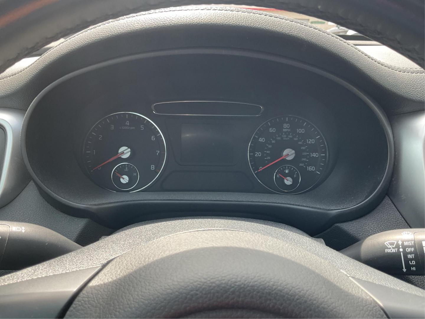 2016 Kia Sorento 2.4L LX (5XYPGDA33GG) with an 2.4L I-4 gasoline direct injection engine, located at 1184 Kauffman Ave, Fairborn, OH, 45324, (937) 908-9800, 39.807072, -84.030914 - 2016 Kia Sorento 2.4L LX - Photo#14