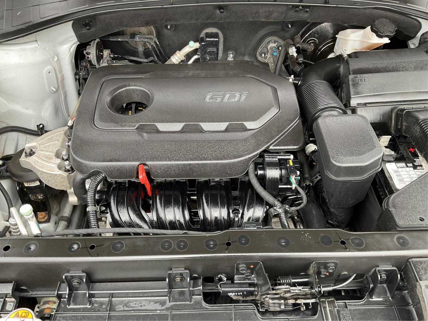 2016 Kia Sorento 2.4L LX (5XYPGDA39GG) with an 2.4L I-4 gasoline direct injection engine, located at 1099 N County Rd 25A, Troy, OH, 45373, (937) 908-9800, 40.057079, -84.212883 - 2016 Kia Sorento 2.4L LX - Photo#10