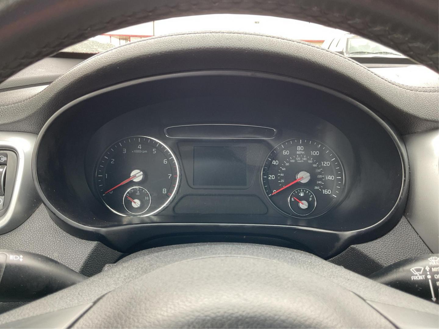 2016 Kia Sorento 2.4L LX (5XYPGDA39GG) with an 2.4L I-4 gasoline direct injection engine, located at 1099 N County Rd 25A, Troy, OH, 45373, (937) 908-9800, 40.057079, -84.212883 - 2016 Kia Sorento 2.4L LX - Photo#14