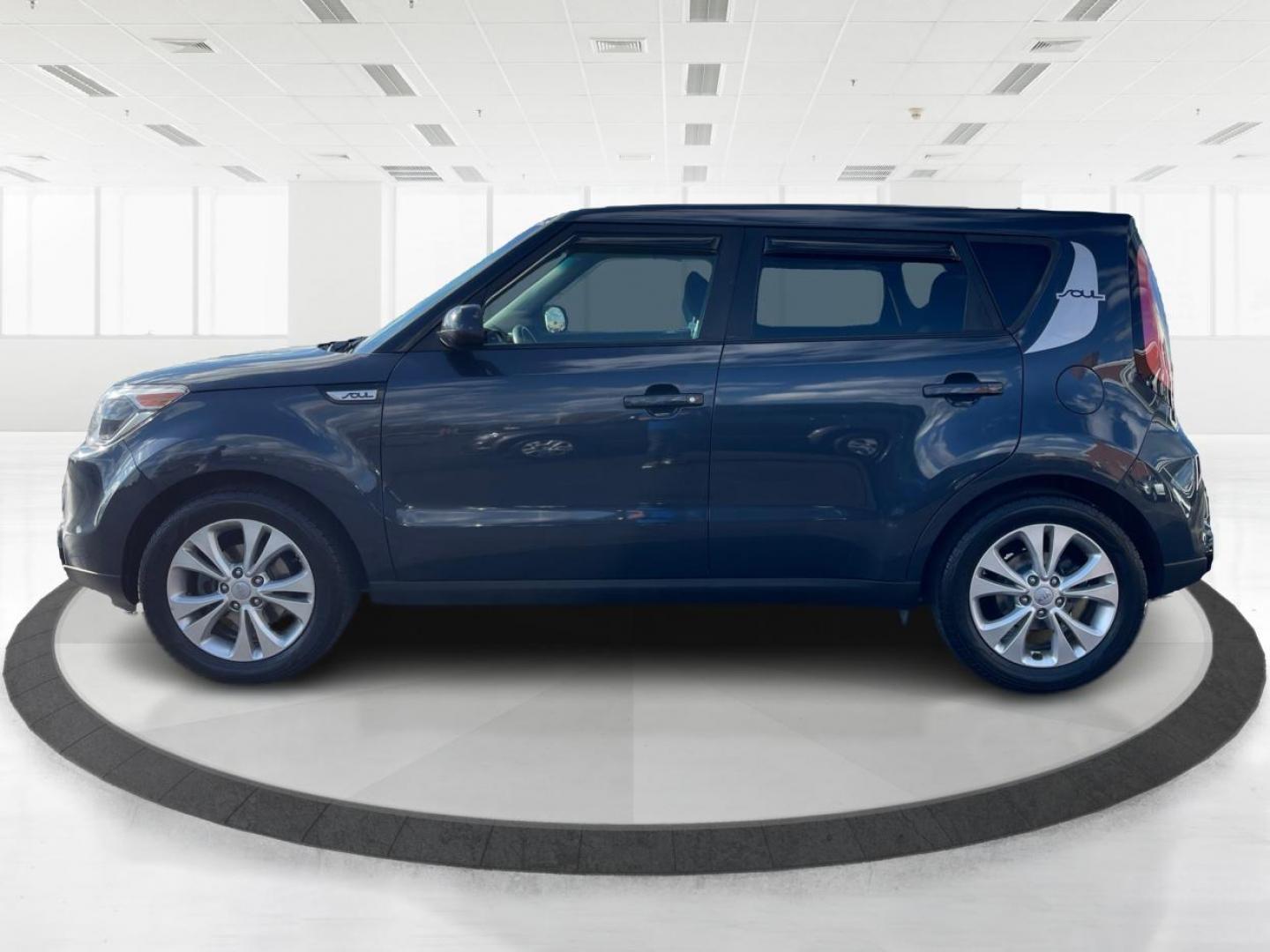 2016 Kia Soul + (KNDJP3A58G7) with an 2.0L L4 DOHC 16V engine, 6-Speed Automatic transmission, located at 880 E. National Road, Vandalia, OH, 45377, (937) 908-9800, 39.891918, -84.183594 - 2016 Kia Soul + - Photo#5
