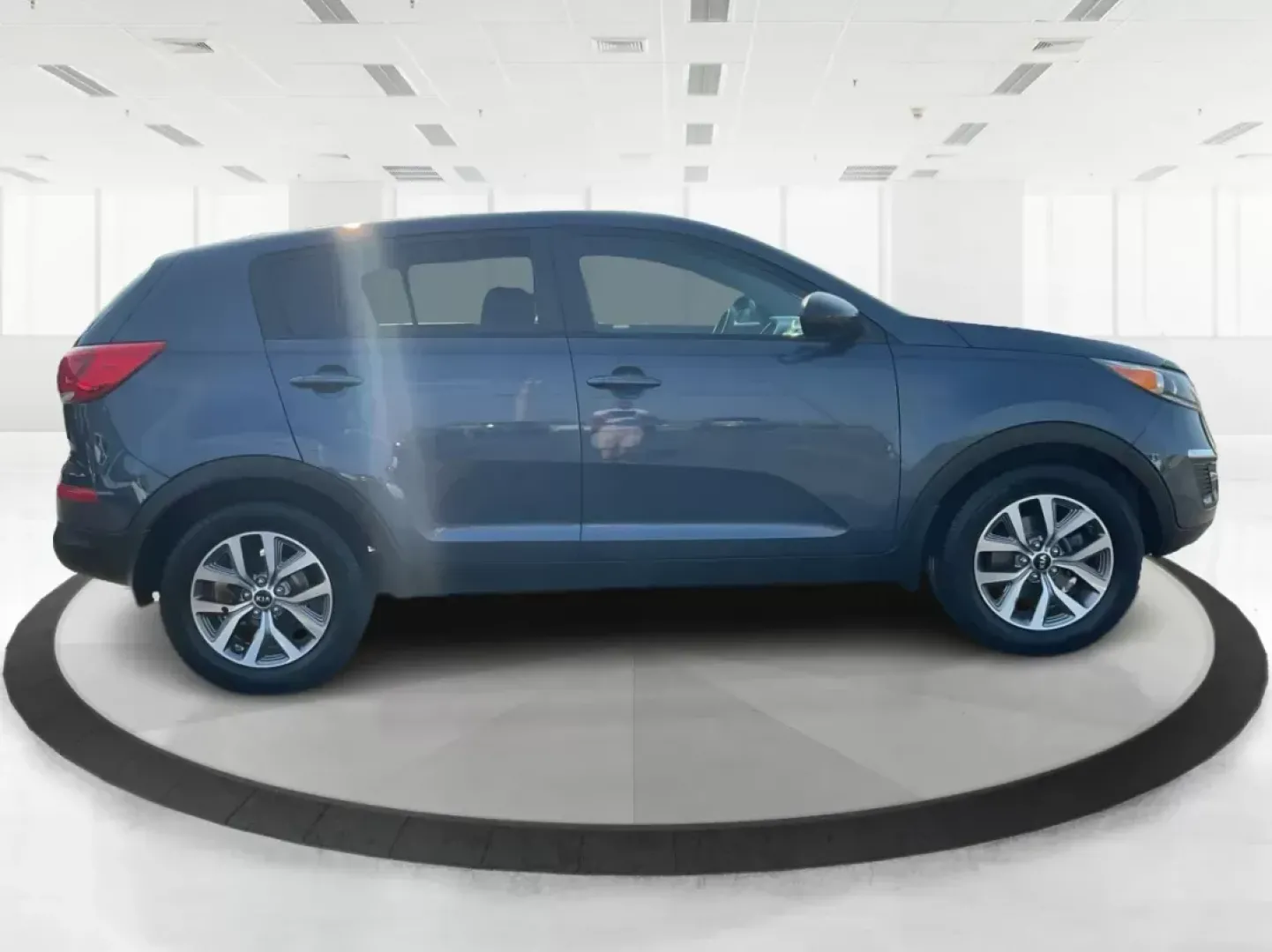 2016 Kia Sportage LX (KNDPB3AC1G7) with an Theta II 2.4L I-4 gasoline direct injection engine, located at 1951 S Dayton Lakeview Rd., New Carlisle, OH, 45344, (937) 908-9800, 39.890999, -84.050255 - **Explore the Open Road in Comfort: 2016 Kia Sportage LX - Ideal for Family Adventures!**<br /> <br /> Are you ready to elevate your family road trips or daily commutes with a vehicle that offers reliability, comfort, and an abundance of features? Look no further than this stunning **2016 Kia Sporta - Photo#1