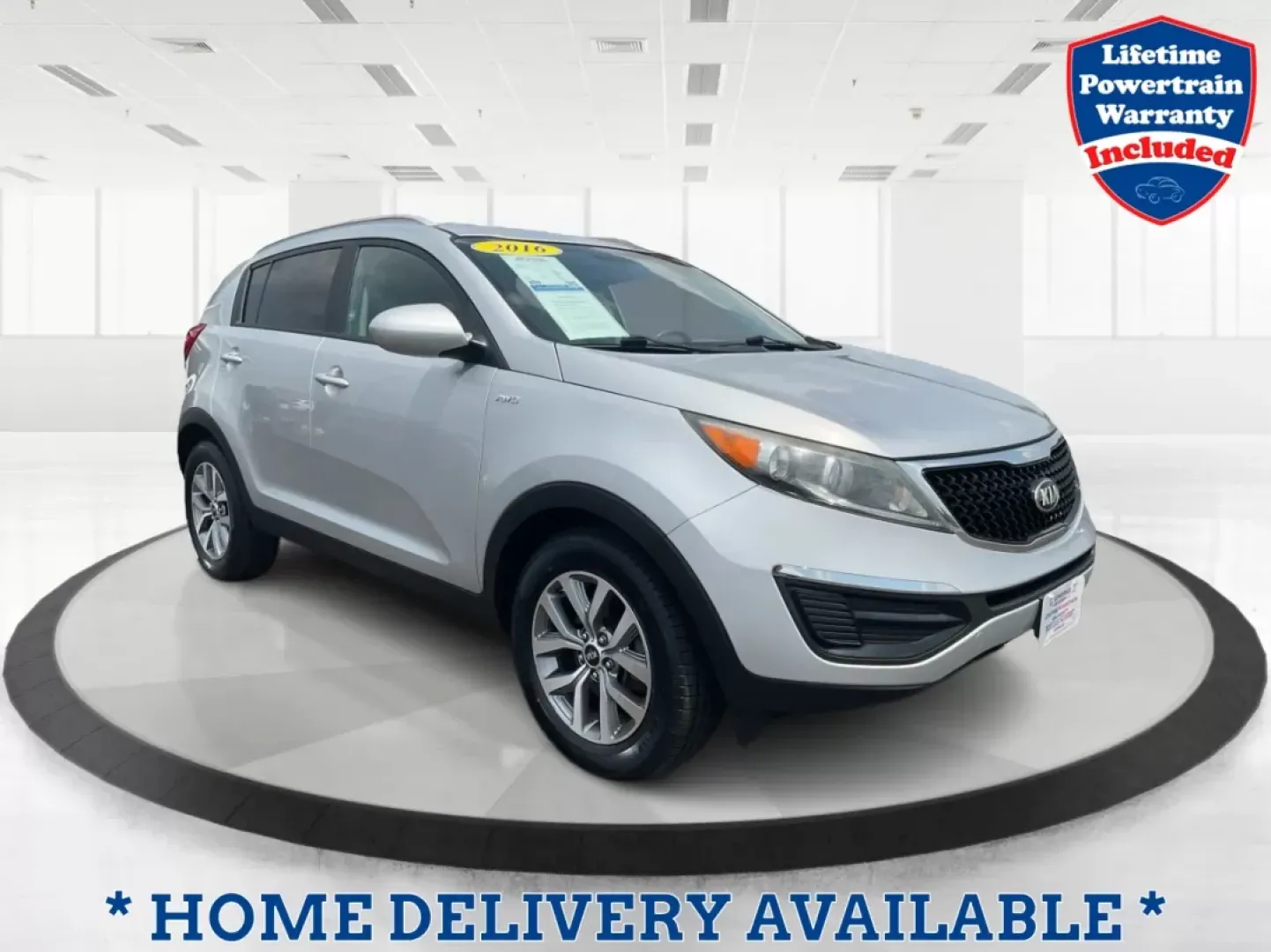 2016 Kia Sportage LX (KNDPBCACXG7) with an Theta II 2.4L I-4 gasoline direct injection engine, located at 401 Woodman Dr, Riverside, OH, 45431, (937) 908-9800, 39.760899, -84.123421 - Embrace the journey of life with the 2016 Kia Sportage LX, a vehicle designed for those who thrive on adventure and seek comfort in their daily commute. Whether you're navigating the bustling streets of Fairborn, OH, or embarking on a weekend family getaway, this versatile crossover is your perfect - Photo#0
