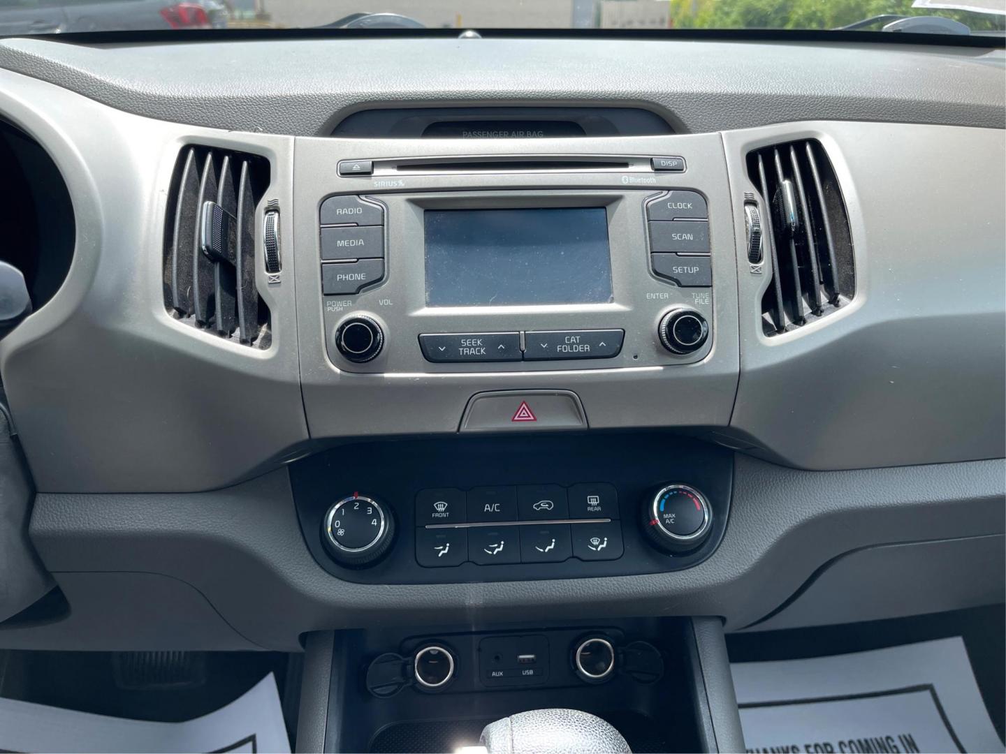 2016 Kia Sportage LX AWD (KNDPBCAC3G7) with an 2.4L V6 DOHC 24V engine, 6-Speed Automatic transmission, located at 4508 South Dixie Dr, Moraine, OH, 45439, (937) 908-9800, 39.689976, -84.218452 - 2016 Kia Sportage LX AWD - Photo#12