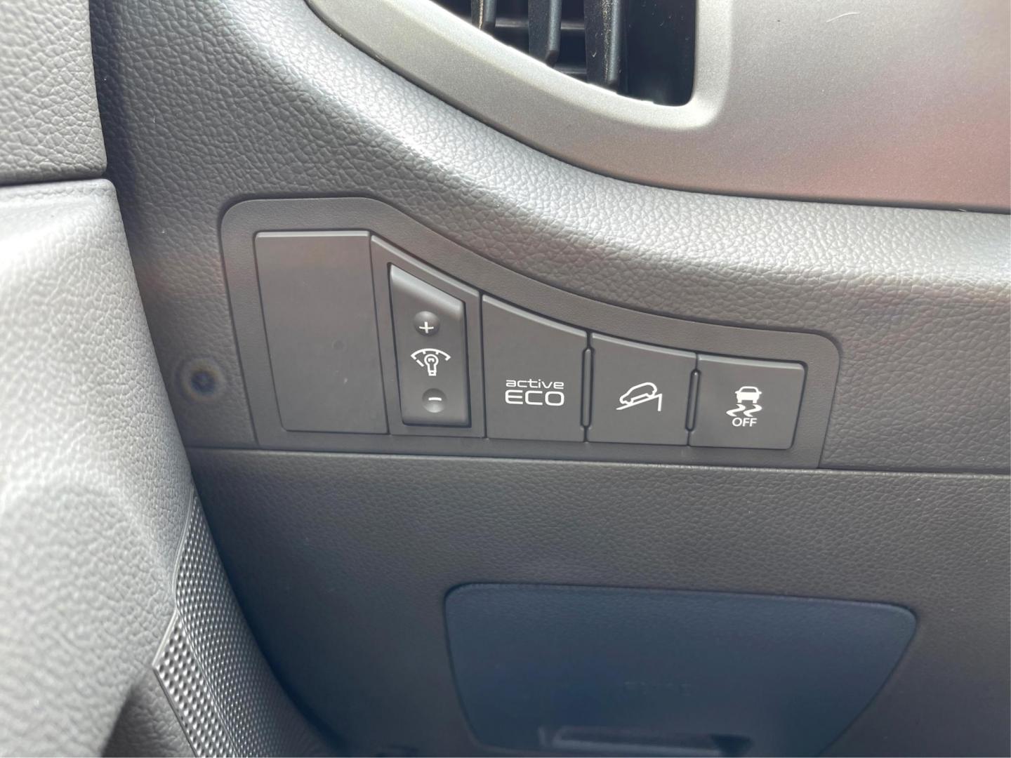 2016 Kia Sportage LX AWD (KNDPBCAC3G7) with an 2.4L V6 DOHC 24V engine, 6-Speed Automatic transmission, located at 4508 South Dixie Dr, Moraine, OH, 45439, (937) 908-9800, 39.689976, -84.218452 - 2016 Kia Sportage LX AWD - Photo#15