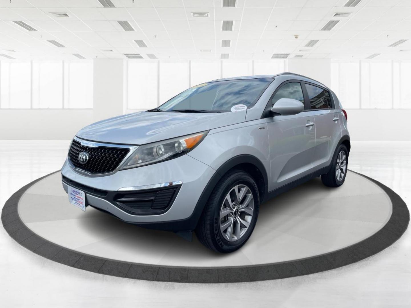 2016 Kia Sportage LX AWD (KNDPBCAC3G7) with an 2.4L V6 DOHC 24V engine, 6-Speed Automatic transmission, located at 4508 South Dixie Dr, Moraine, OH, 45439, (937) 908-9800, 39.689976, -84.218452 - 2016 Kia Sportage LX AWD - Photo#7