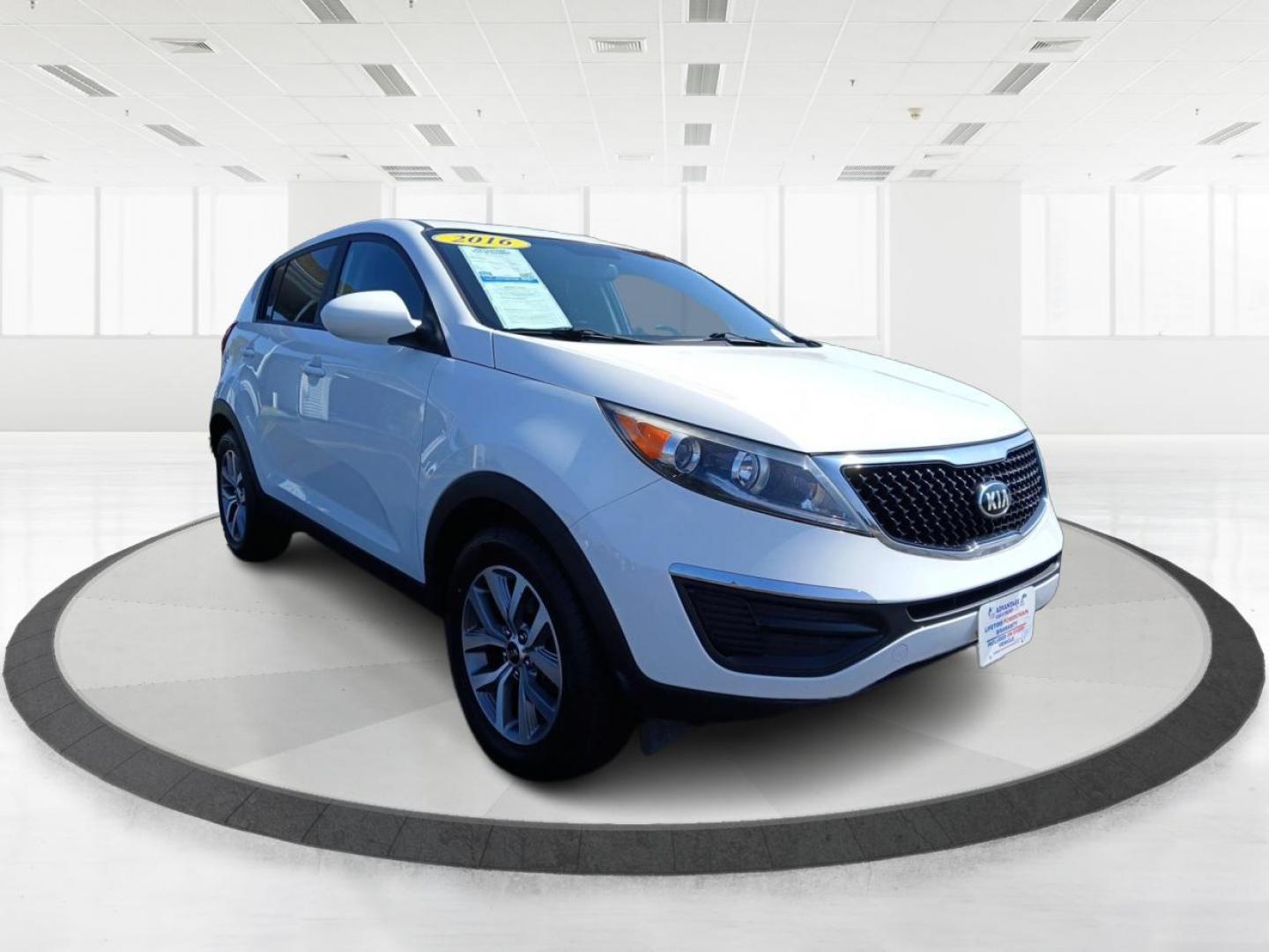 2016 Kia Sportage LX FWD (KNDPB3AC7G7) with an 2.4L V6 DOHC 24V engine, 6-Speed Automatic transmission, located at 8750 N County Rd 25A, Piqua, OH, 45356, (937) 908-9800, 40.164391, -84.232513 - 2016 Kia Sportage LX FWD - Photo#0