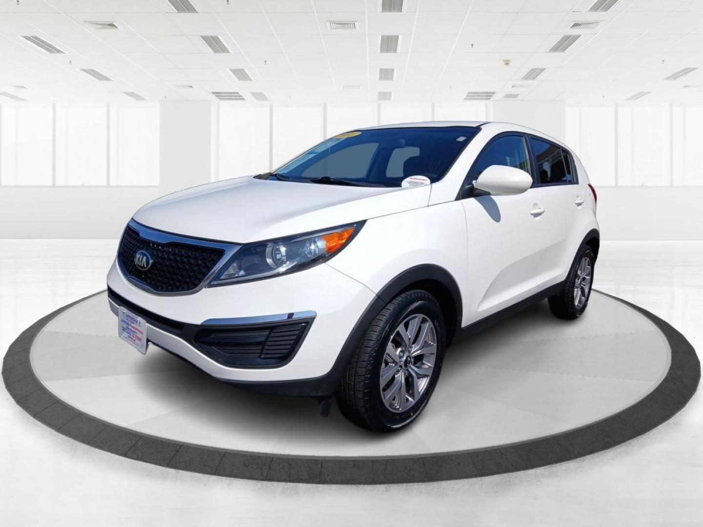 2016 Kia Sportage LX FWD (KNDPB3AC7G7) with an 2.4L V6 DOHC 24V engine, 6-Speed Automatic transmission, located at 8750 N County Rd 25A, Piqua, OH, 45356, (937) 908-9800, 40.164391, -84.232513 - 2016 Kia Sportage LX FWD - Photo#7