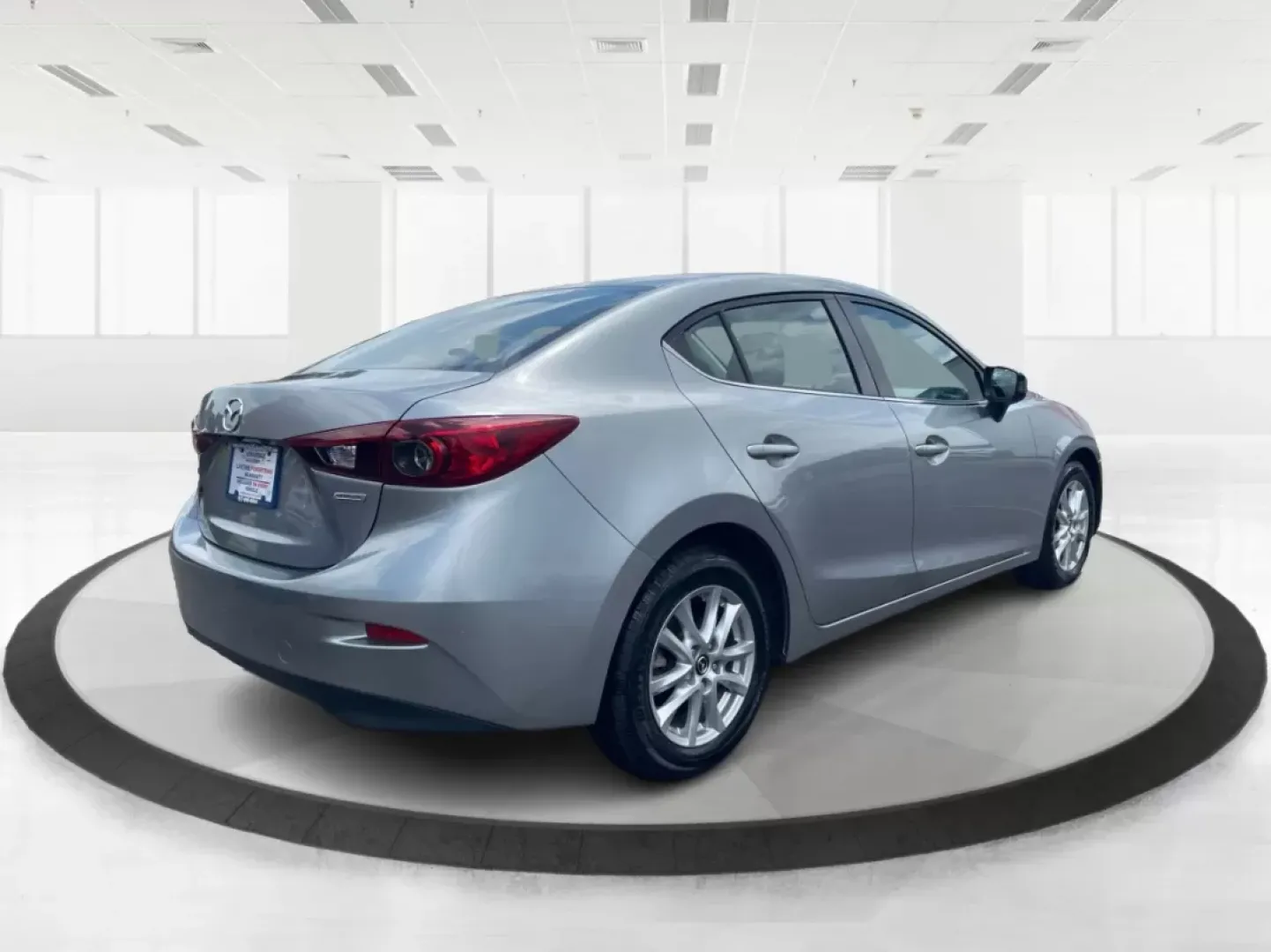 2016 Mazda Mazda3 i Sport (JM1BM1U73G1) with an SKYACTIV-G 2L I-4 gasoline direct injection engine, located at 1184 Kauffman Ave, Fairborn, OH, 45324, (937) 908-9800, 39.807072, -84.030914 - Experience a new level of driving with the 2016 Mazda3 i Sport, available now at Advantage Car and Credit in Fairborn, OH. This stylish sedan is more than just a mode of transportation; it's your perfect companion for everything from daily commutes to weekend road trips. With an impressive fuel-effi - Photo#1