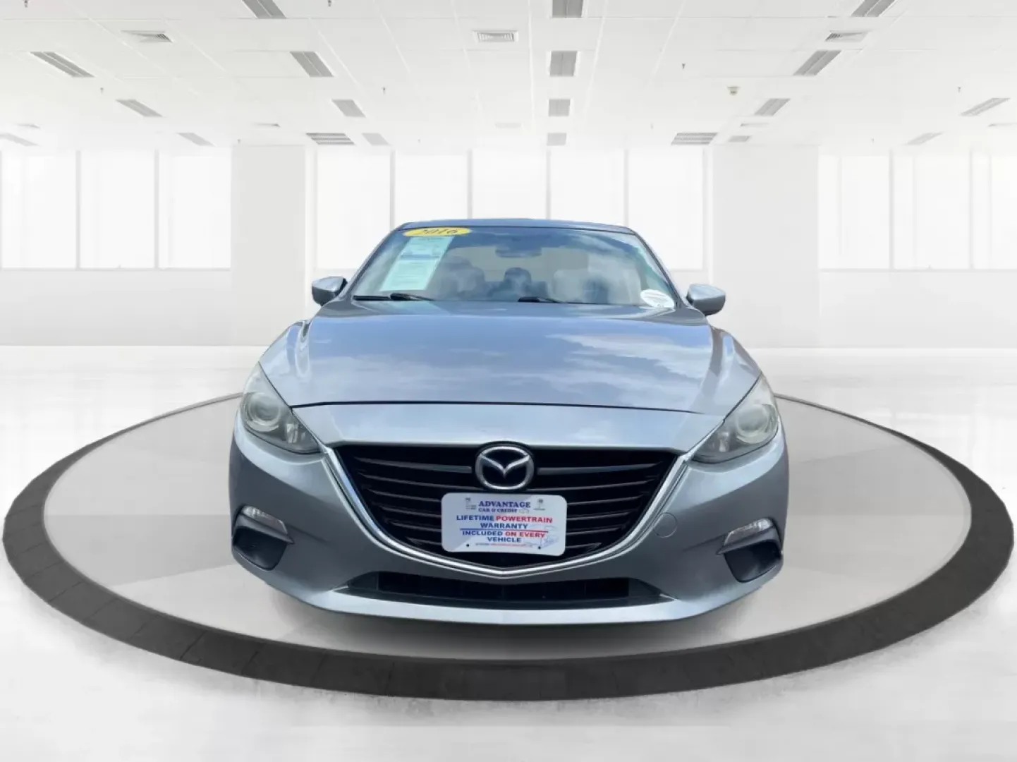 2016 Mazda Mazda3 i Sport (JM1BM1U73G1) with an SKYACTIV-G 2L I-4 gasoline direct injection engine, located at 1184 Kauffman Ave, Fairborn, OH, 45324, (937) 908-9800, 39.807072, -84.030914 - Experience a new level of driving with the 2016 Mazda3 i Sport, available now at Advantage Car and Credit in Fairborn, OH. This stylish sedan is more than just a mode of transportation; it's your perfect companion for everything from daily commutes to weekend road trips. With an impressive fuel-effi - Photo#5