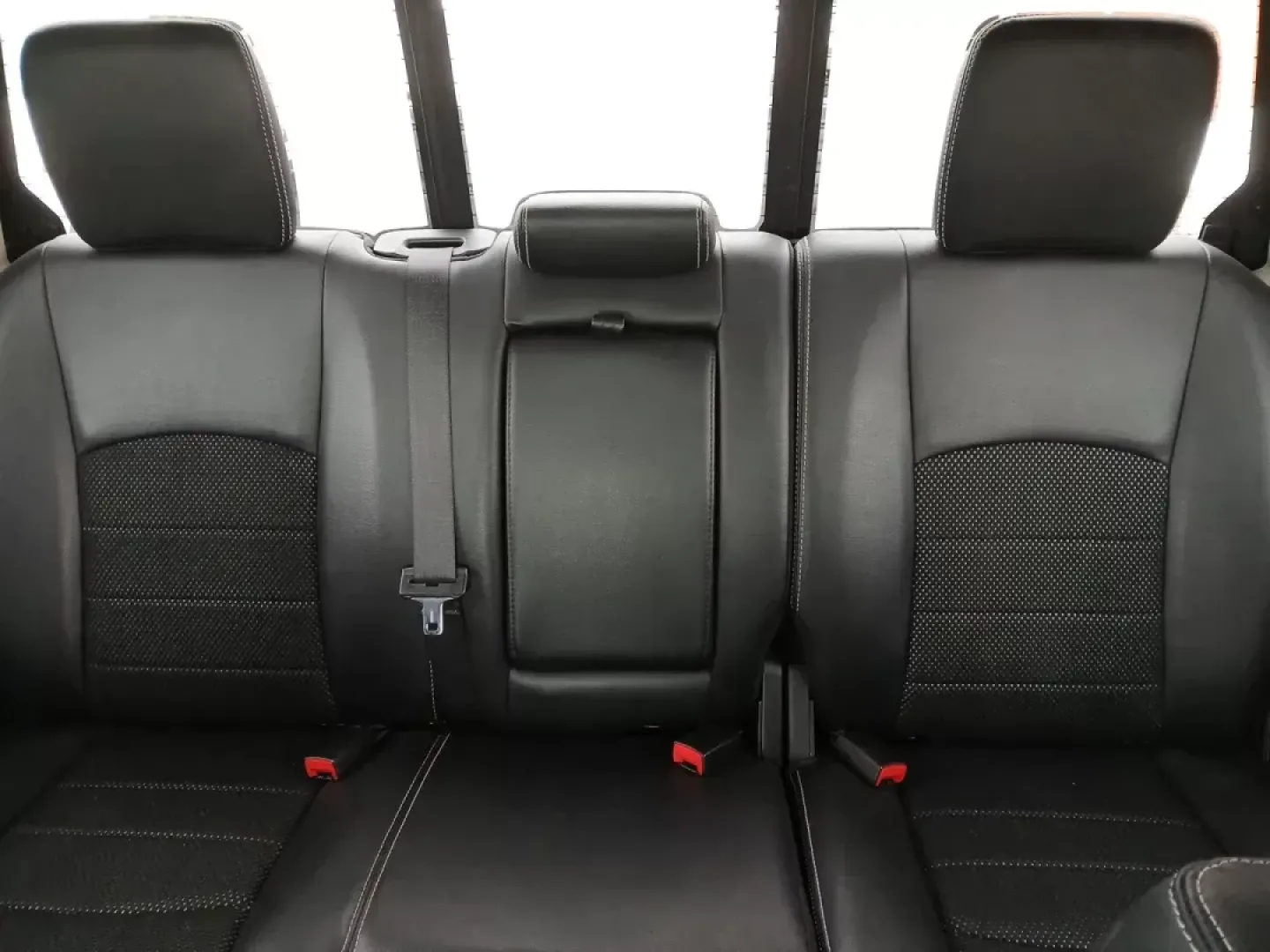 2016 Ram 1500 Sport Crew Cab SWB 4WD (1C6RR7MT8GS) with an 5.7L V8 OHV 16V engine, 8-Speed Automatic transmission, located at 401 Woodman Dr, Riverside, OH, 45431, (937) 908-9800, 39.760899, -84.123421 - 2016 Ram 1500 Sport Crew Cab SWB 4WD - Photo#12