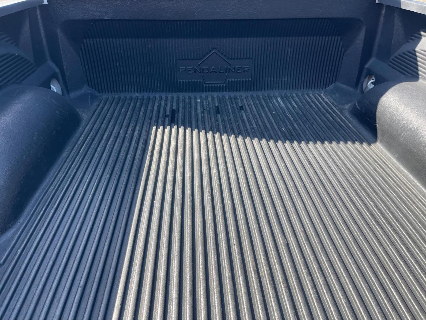 2016 Ram 1500 Laramie (1C6RR7NTXGS) with an Other engine, located at 1951 S Dayton Lakeview Rd., New Carlisle, OH, 45344, (937) 908-9800, 39.890999, -84.050255 - 2016 Ram 1500 Laramie - Photo#10