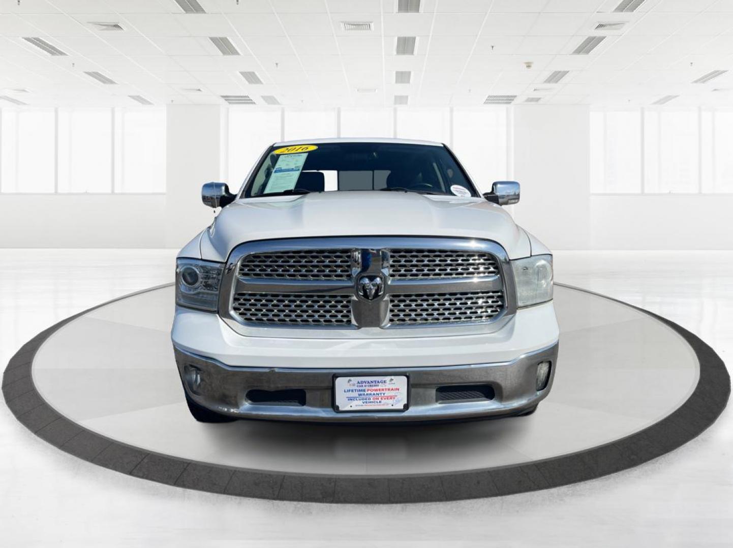 2016 Ram 1500 Laramie (1C6RR7NTXGS) with an Other engine, located at 1951 S Dayton Lakeview Rd., New Carlisle, OH, 45344, (937) 908-9800, 39.890999, -84.050255 - 2016 Ram 1500 Laramie - Photo#5