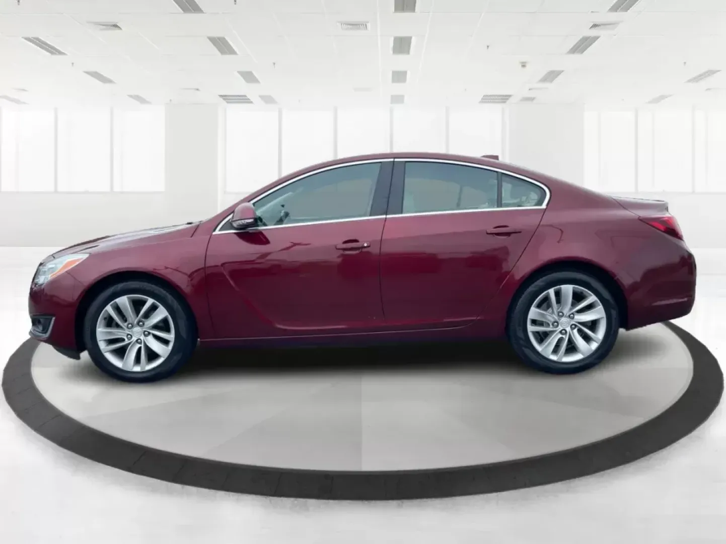 2017 Buick Regal Turbo (2G4GM5EX5H9) with an 2L I-4 gasoline direct injection engine, located at 1230 East Main St, Xenia, OH, 45385, (937) 908-9800, 39.688026, -83.910172 - **Elevate Your Commute in the Stylish 2017 Buick Regal Turbo**<br /> <br /> If you're searching for a vehicle that seamlessly blends sophistication with performance, the 2017 Buick Regal Turbo is your ideal choice. This sleek sedan is perfect for budget-conscious buyers who refuse to compromise on s - Photo#5