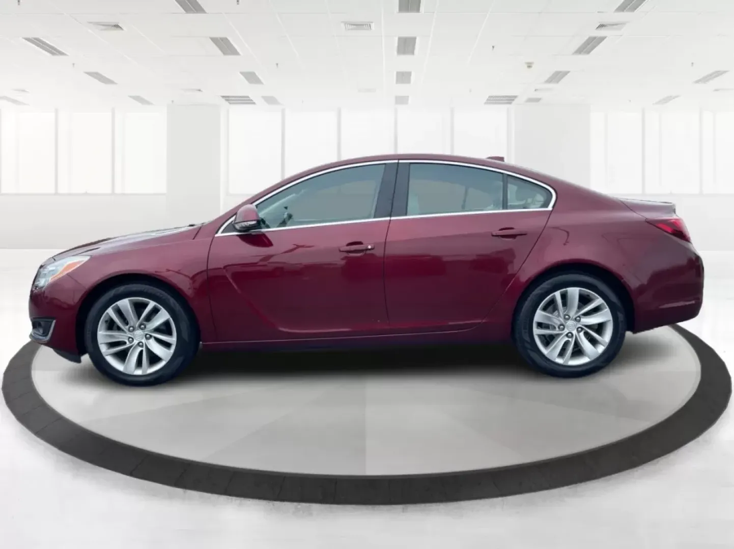 2017 Buick Regal Turbo (2G4GM5EX5H9) with an 2L I-4 gasoline direct injection engine, located at 1230 East Main St, Xenia, OH, 45385, (937) 908-9800, 39.688026, -83.910172 - **Elevate Your Commute in the Stylish 2017 Buick Regal Turbo**<br /> <br /> If you're searching for a vehicle that seamlessly blends sophistication with performance, the 2017 Buick Regal Turbo is your ideal choice. This sleek sedan is perfect for budget-conscious buyers who refuse to compromise on s - Photo#5