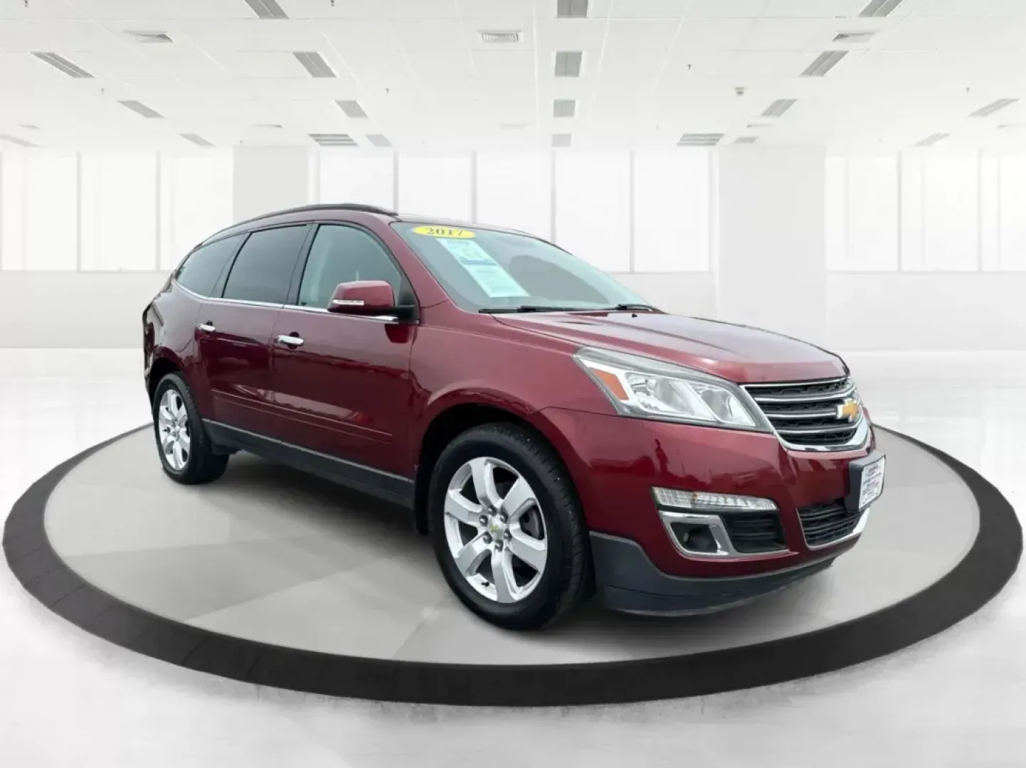 2017 Chevrolet Traverse 1LT (1GNKVGKD3HJ) with an 3.6L V-6 gasoline direct injection engine, located at 1099 N County Rd 25A, Troy, OH, 45373, (937) 908-9800, 40.057079, -84.212883 - **Adventure Awaits with the 2017 Chevrolet Traverse at Advantage Car and Credit!** <br /> <br /> If you're searching for a versatile vehicle that can handle everything life throws your way, look no further than this stunning 2017 Chevrolet Traverse. Perfectly suited for growing families, weekend adv - Photo#0