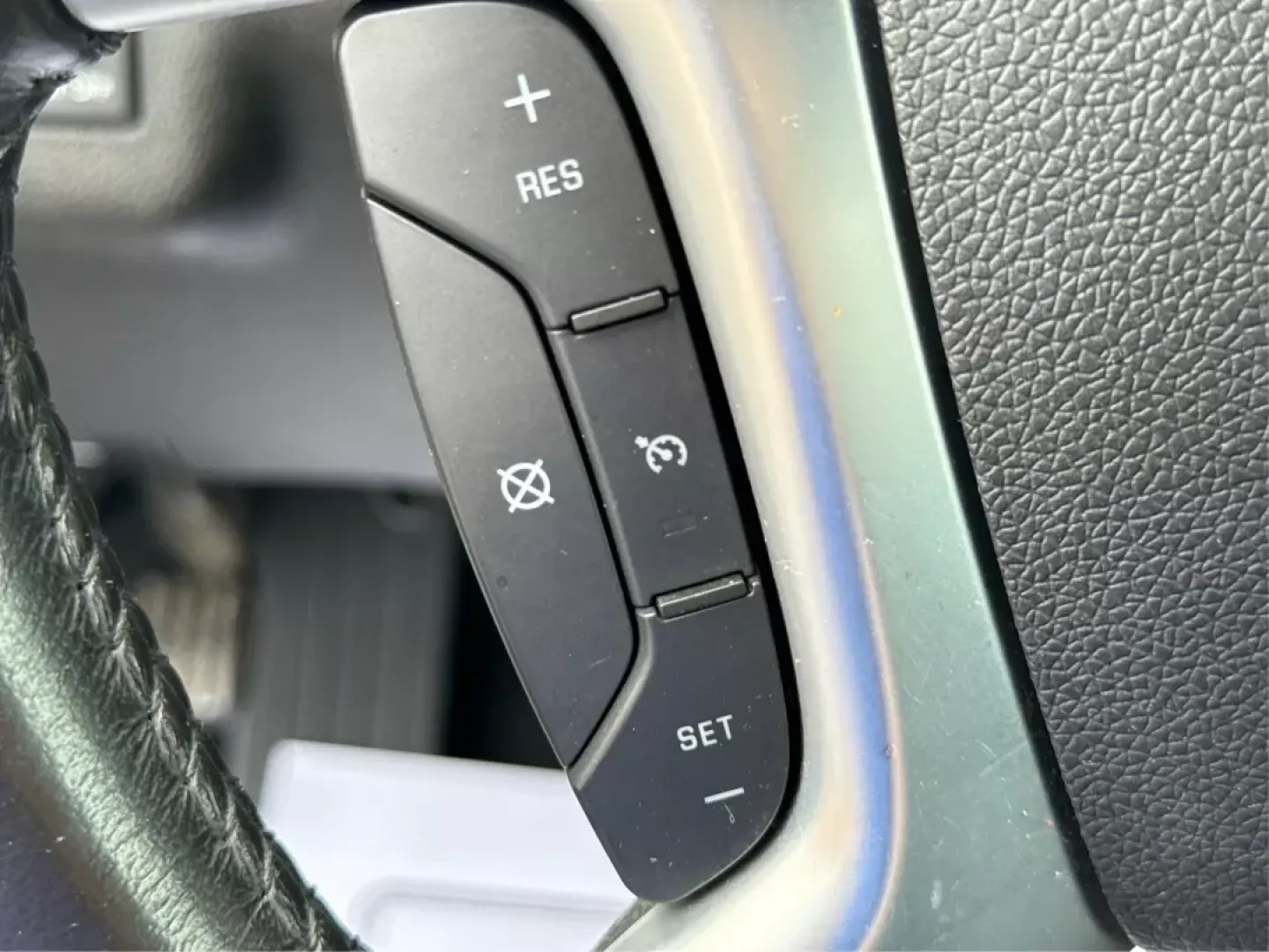 2017 Chevrolet Traverse 1LT (1GNKVGKD3HJ) with an 3.6L V-6 gasoline direct injection engine, located at 1099 N County Rd 25A, Troy, OH, 45373, (937) 908-9800, 40.057079, -84.212883 - **Adventure Awaits with the 2017 Chevrolet Traverse at Advantage Car and Credit!** <br /> <br /> If you're searching for a versatile vehicle that can handle everything life throws your way, look no further than this stunning 2017 Chevrolet Traverse. Perfectly suited for growing families, weekend adv - Photo#15