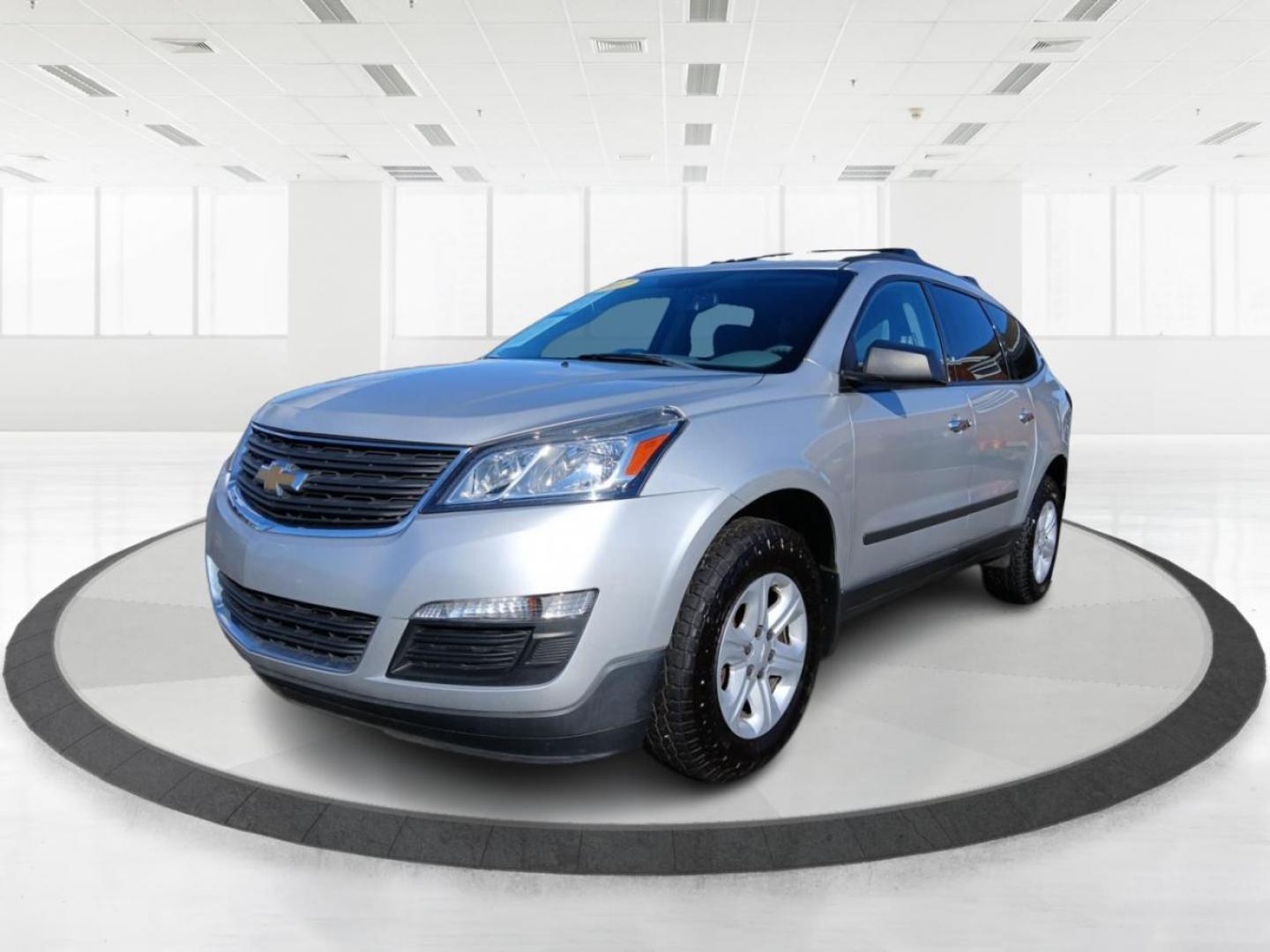 2017 Chevrolet Traverse LS AWD w/PDC (1GNKVFED0HJ) with an 3.6L V6 DOHC 24V engine, 6-Speed Automatic transmission, located at 1230 East Main St, Xenia, OH, 45385, (937) 908-9800, 39.688026, -83.910172 - Third Row - Photo#7