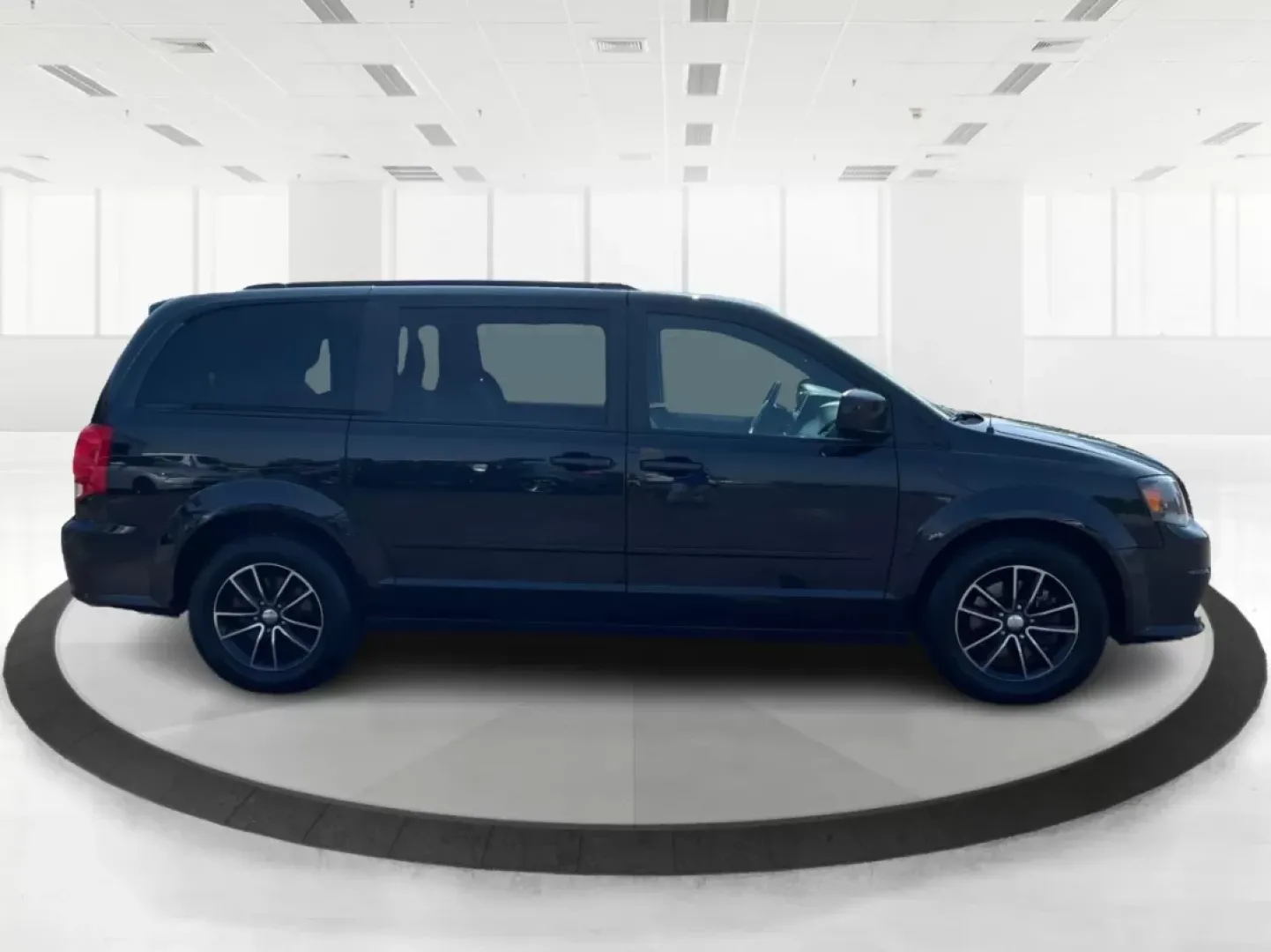 2017 Dodge Grand Caravan GT (2C4RDGEG9HR) with an 3.6L V6 DOHC 24V engine, 6-Speed Automatic transmission, located at 1951 S Dayton Lakeview Rd., New Carlisle, OH, 45344, (937) 908-9800, 39.890999, -84.050255 - **Discover Your Family's Adventure with the 2017 Dodge Grand Caravan GT at Advantage Car and Credit!**<br /> <br /> Are you ready to elevate your family's travel experience? The 2017 Dodge Grand Caravan GT is not just a vehicle; it's a lifestyle solution designed for families who love to explore, en - Photo#1