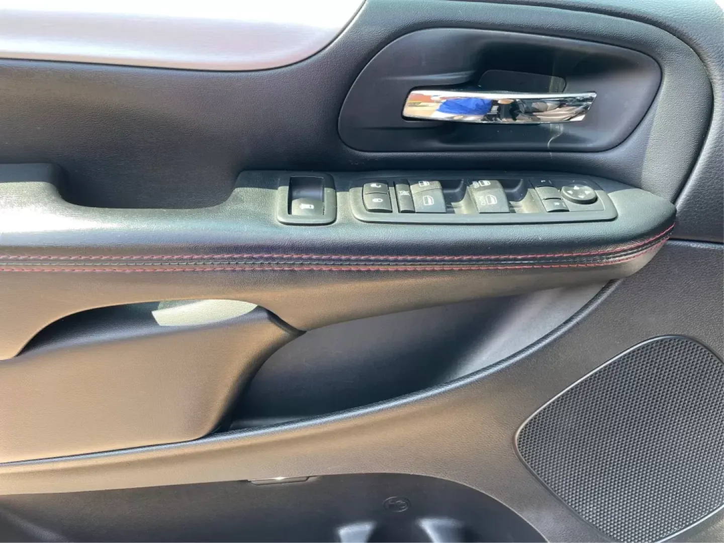 2017 Dodge Grand Caravan GT (2C4RDGEG9HR) with an 3.6L V6 DOHC 24V engine, 6-Speed Automatic transmission, located at 1951 S Dayton Lakeview Rd., New Carlisle, OH, 45344, (937) 908-9800, 39.890999, -84.050255 - **Discover Your Family's Adventure with the 2017 Dodge Grand Caravan GT at Advantage Car and Credit!**<br /> <br /> Are you ready to elevate your family's travel experience? The 2017 Dodge Grand Caravan GT is not just a vehicle; it's a lifestyle solution designed for families who love to explore, en - Photo#19