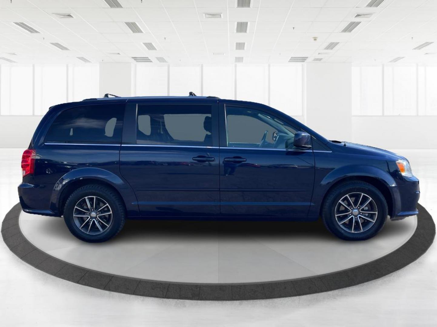 2017 Dodge Grand Caravan SXT (2C4RDGCG6HR) with an Other engine, located at 880 E. National Road, Vandalia, OH, 45377, (937) 908-9800, 39.891918, -84.183594 - 2017 Dodge Grand Caravan SXT - Photo#1