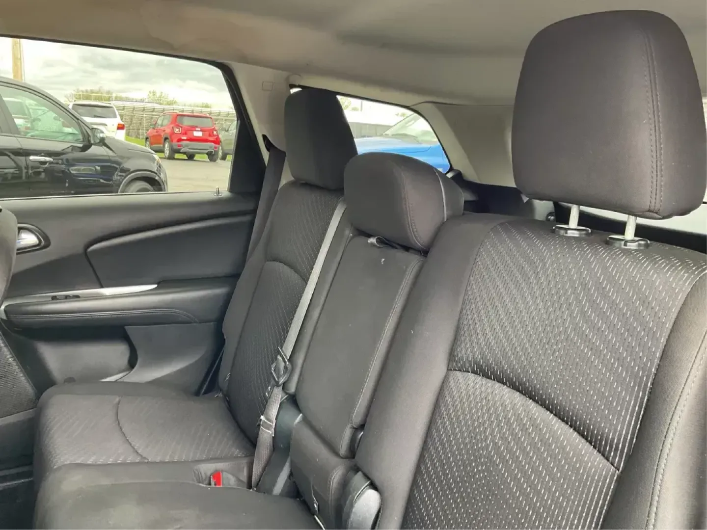 2017 Dodge Journey SE (3C4PDCAB2HT) with an Tigershark MultiAir 2.4L I-4 DOHC engine, located at 1099 N County Rd 25A, Troy, OH, 45373, (937) 908-9800, 40.057079, -84.212883 - **Unleash Your Family Adventures with the 2017 Dodge Journey at Advantage Car and Credit!**<br /> <br /> Are you searching for the perfect SUV to suit your growing family's needs or to make those weekend adventures more exciting? Look no further than this reliable and spacious **2017 Dodge Journey** - Photo#9