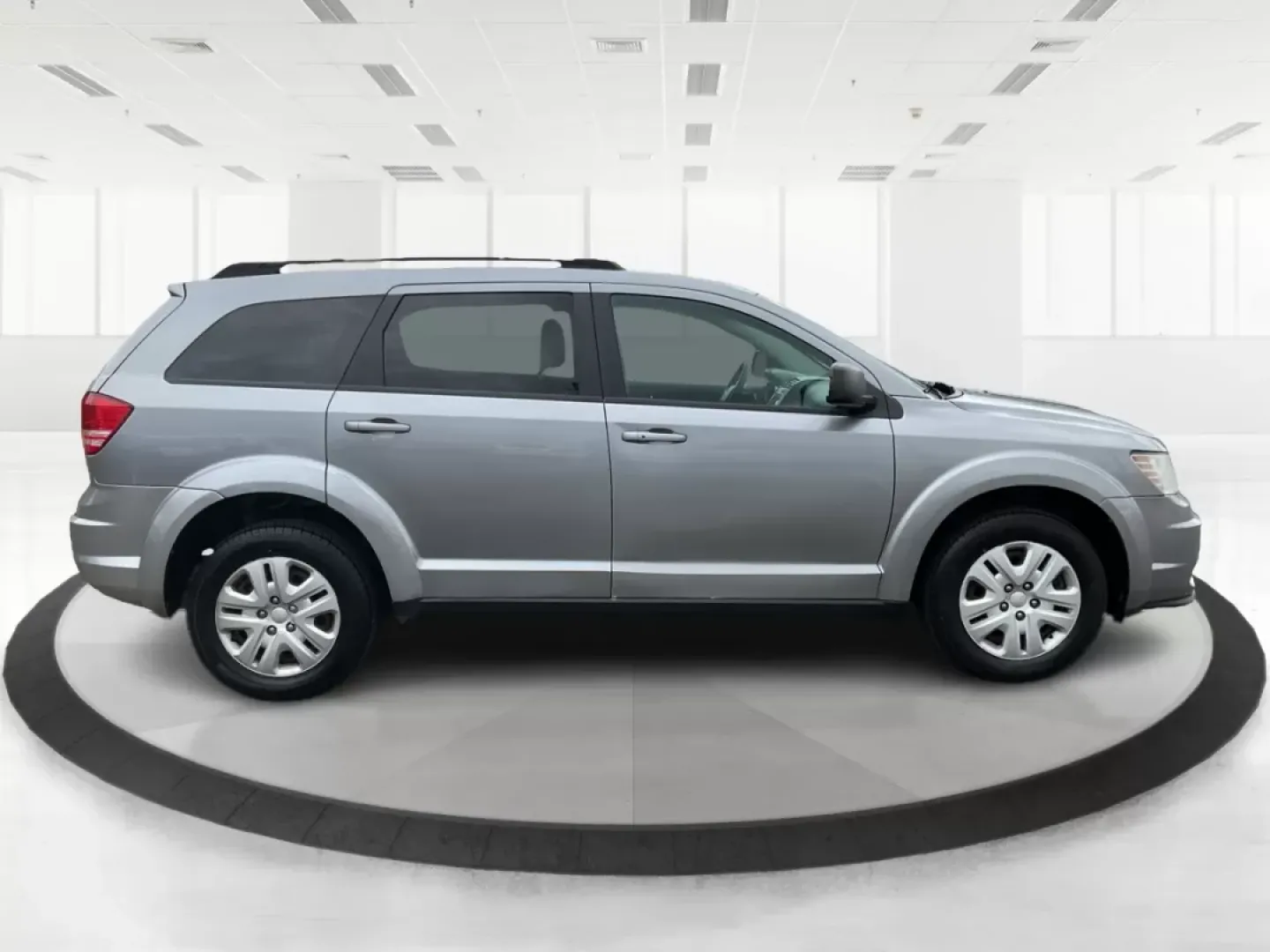 2017 Dodge Journey SE (3C4PDCAB2HT) with an Tigershark MultiAir 2.4L I-4 DOHC engine, located at 401 Woodman Dr, Riverside, OH, 45431, (937) 908-9800, 39.760899, -84.123421 - **Unleash Your Family Adventures with the 2017 Dodge Journey at Advantage Car and Credit!**<br /> <br /> Are you searching for the perfect SUV to suit your growing family's needs or to make those weekend adventures more exciting? Look no further than this reliable and spacious **2017 Dodge Journey** - Photo#1