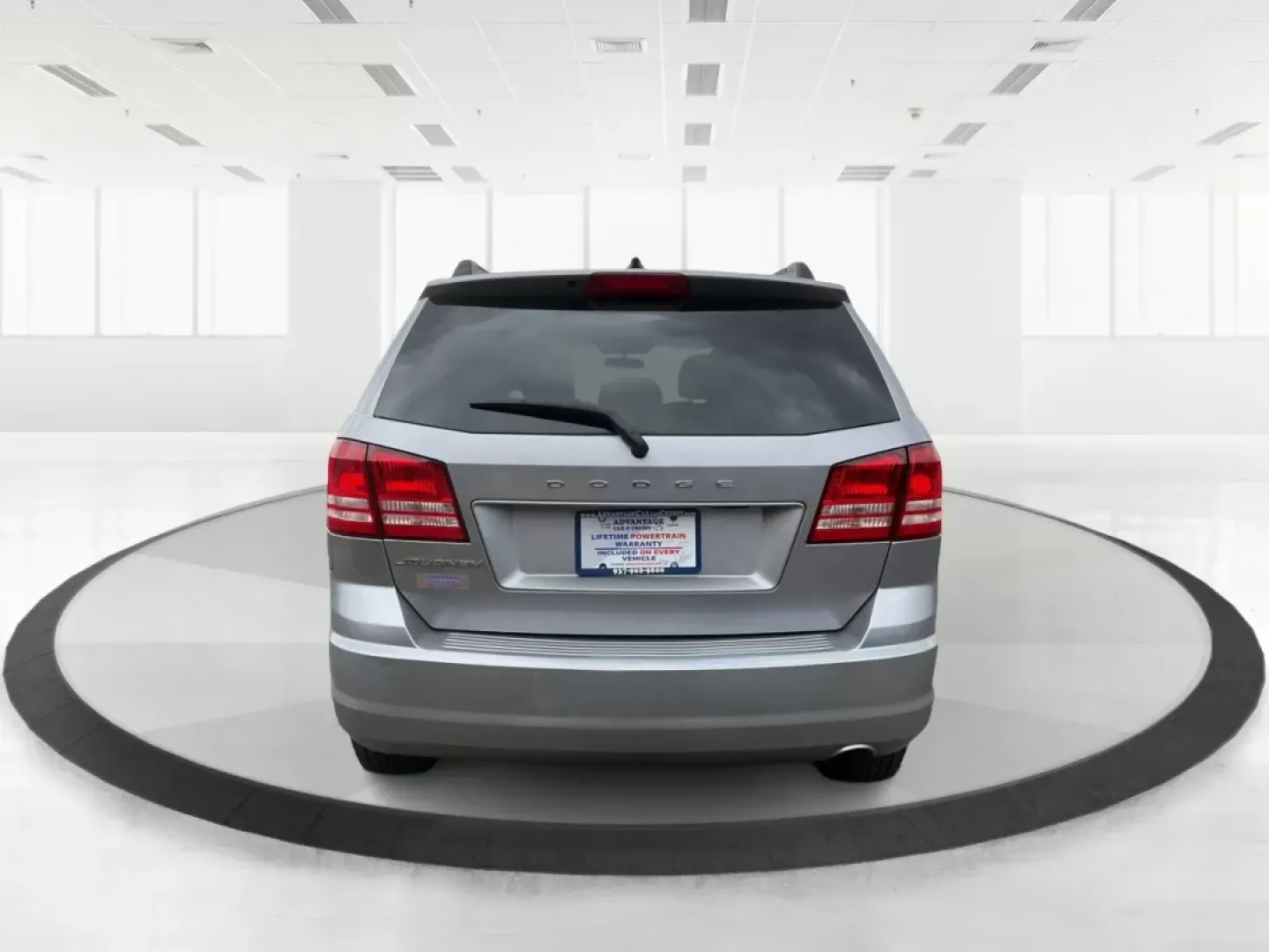 2017 Dodge Journey SE (3C4PDCAB2HT) with an Tigershark MultiAir 2.4L I-4 DOHC engine, located at 401 Woodman Dr, Riverside, OH, 45431, (937) 908-9800, 39.760899, -84.123421 - **Unleash Your Family Adventures with the 2017 Dodge Journey at Advantage Car and Credit!**<br /> <br /> Are you searching for the perfect SUV to suit your growing family's needs or to make those weekend adventures more exciting? Look no further than this reliable and spacious **2017 Dodge Journey** - Photo#3