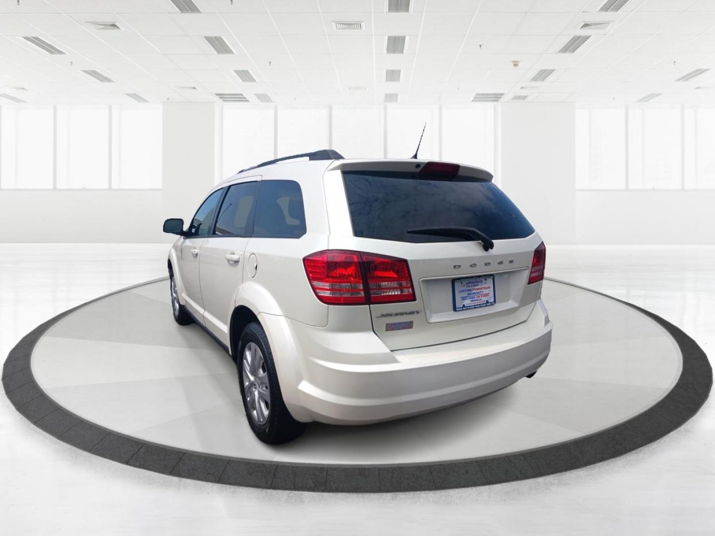 2017 Dodge Journey SE (3C4PDCAB2HT) with an 2.4L L4 DOHC 16V engine, 4-Speed Automatic transmission, located at 1951 S Dayton Lakeview Rd., New Carlisle, OH, 45344, (937) 908-9800, 39.890999, -84.050255 - One Owner - Photo#4