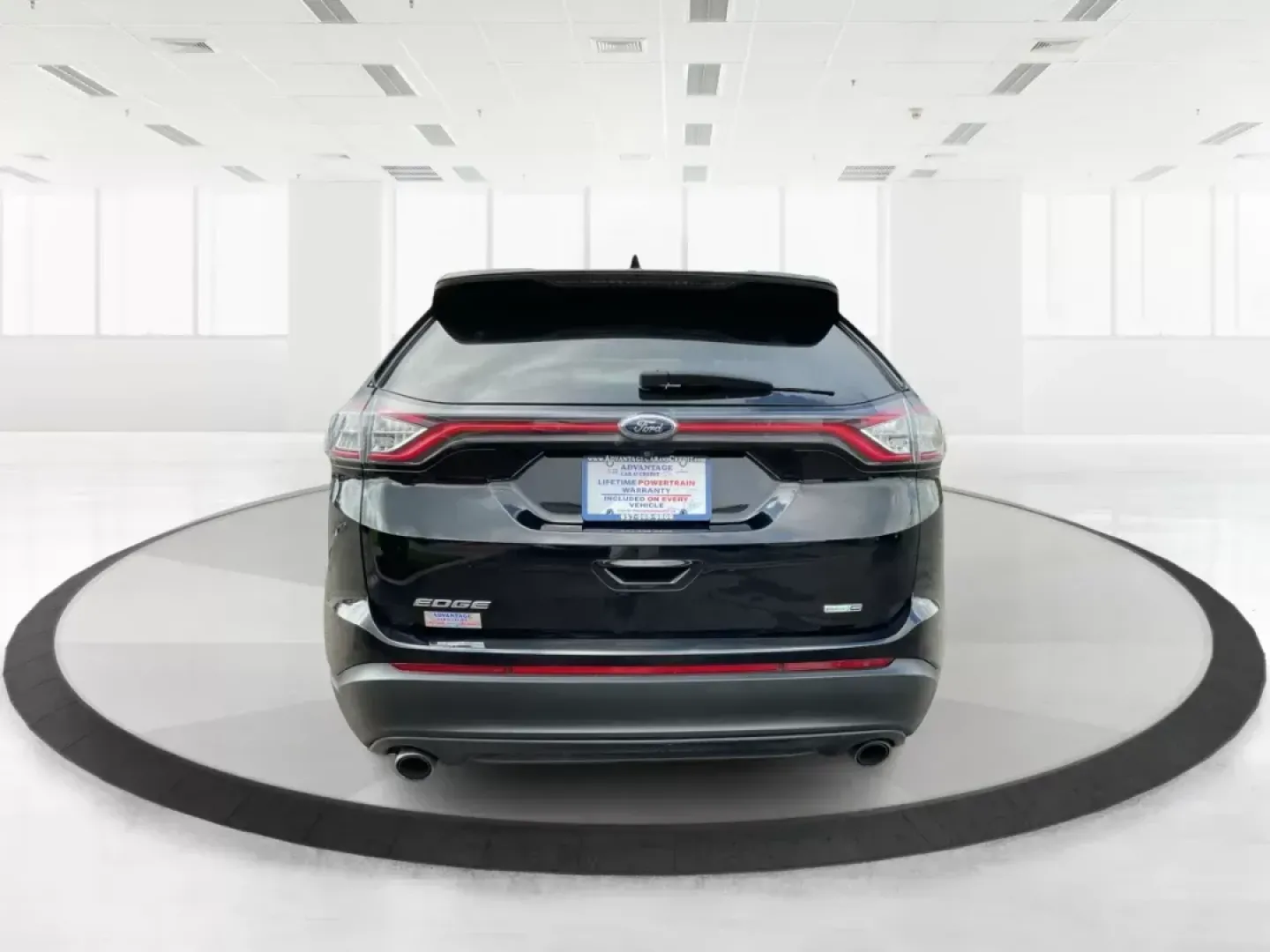 2017 Ford Edge SE (2FMPK4G90HB) with an EcoBoost 2L I-4 gasoline direct injection engine, located at 1951 S Dayton Lakeview Rd., New Carlisle, OH, 45344, (937) 908-9800, 39.890999, -84.050255 - 2017 Ford Edge SE - Photo#3