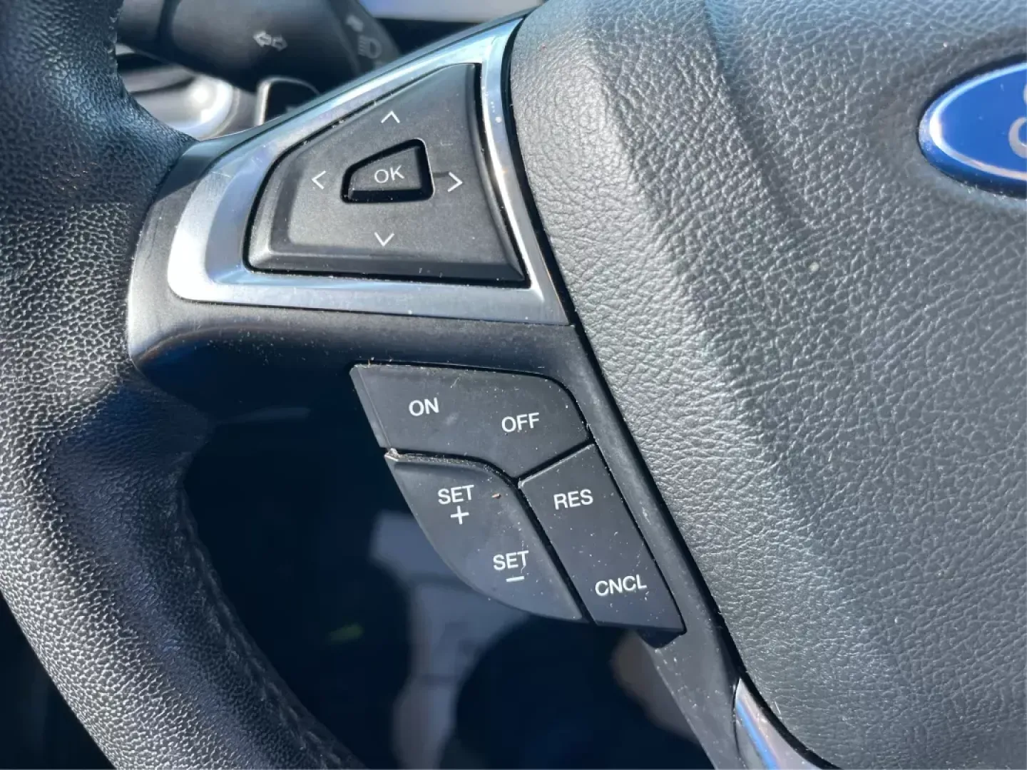 2017 Ford Edge Titanium (2FMPK3K98HB) with an Other engine, located at 880 E. National Road, Vandalia, OH, 45377, (937) 908-9800, 39.891918, -84.183594 - **Explore the Open Road with the 2017 Ford Edge Titanium Perfect for Family Adventures!**<br /> <br /> Are you ready to elevate your driving experience? Whether you're carting the kids to soccer practice or planning a weekend getaway, the 2017 Ford Edge Titanium SUV is your ticket to comfort and st - Photo#15