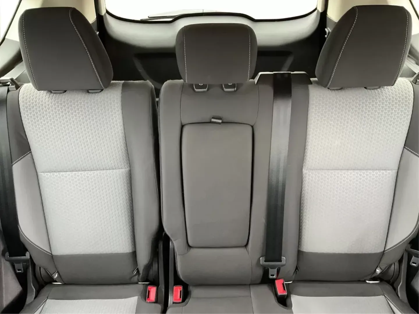 2017 Ford Escape SE (1FMCU9GD0HU) with an Other engine, located at 880 E. National Road, Vandalia, OH, 45377, (937) 908-9800, 39.891918, -84.183594 - **Explore New Adventures with the 2017 Ford Escape SE - Your Perfect Companion for Every Journey!**<br /> <br /> Imagine embarking on spontaneous weekend getaways or daily commutes with absolute confidence and comfort. The 2017 Ford Escape SE, now available at Advantage Car and Credit in Fairborn, O - Photo#13