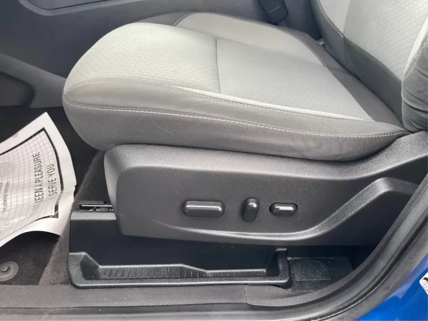 2017 Ford Escape SE (1FMCU0GD5HU) with an Other engine, located at 1951 S Dayton Lakeview Rd., New Carlisle, OH, 45344, (937) 908-9800, 39.890999, -84.050255 - **Adventure Awaits in This 2017 Ford Escape SE Perfect for Your Ohio Lifestyle!**<br /> <br /> Are you ready to embrace the open road? Whether you're commuting to work, taking the kids to soccer practice, or planning a weekend getaway to nearby attractions like the National Museum of the U.S. Air F - Photo#16