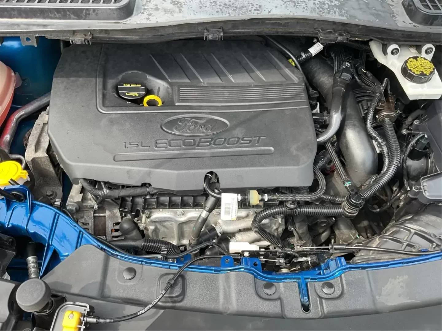 2017 Ford Escape SE (1FMCU9GD3HU) with an Other engine, located at 4508 South Dixie Dr, Moraine, OH, 45439, (937) 908-9800, 39.689976, -84.218452 - Are you searching for a reliable and stylish SUV that fits seamlessly into your busy lifestyle? Look no further than this stunning 2017 Ford Escape SE, available now at Advantage Car and Credit in Fairborn, OH. With its robust features and comfortable design, this vehicle is perfect for growing fami - Photo#11