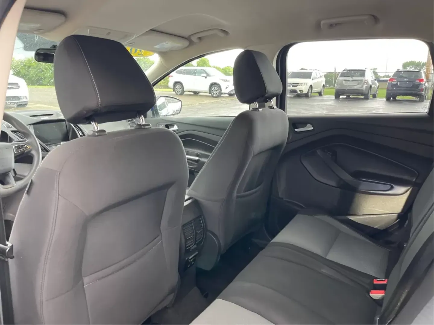 2017 Ford Escape SE (1FMCU0GD5HU) with an Other engine, located at 1951 S Dayton Lakeview Rd., New Carlisle, OH, 45344, (937) 908-9800, 39.890999, -84.050255 - **Adventure Awaits in This 2017 Ford Escape SE Perfect for Your Ohio Lifestyle!**<br /> <br /> Are you ready to embrace the open road? Whether you're commuting to work, taking the kids to soccer practice, or planning a weekend getaway to nearby attractions like the National Museum of the U.S. Air F - Photo#10