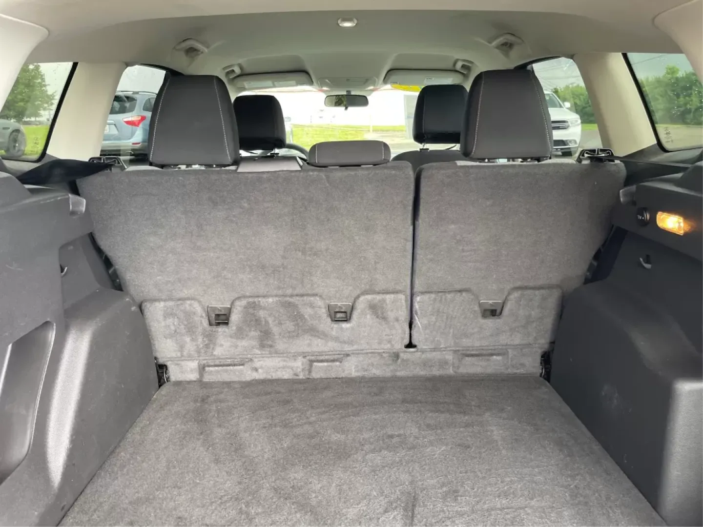 2017 Ford Escape SE (1FMCU0GD5HU) with an Other engine, located at 1951 S Dayton Lakeview Rd., New Carlisle, OH, 45344, (937) 908-9800, 39.890999, -84.050255 - **Adventure Awaits in This 2017 Ford Escape SE Perfect for Your Ohio Lifestyle!**<br /> <br /> Are you ready to embrace the open road? Whether you're commuting to work, taking the kids to soccer practice, or planning a weekend getaway to nearby attractions like the National Museum of the U.S. Air F - Photo#11
