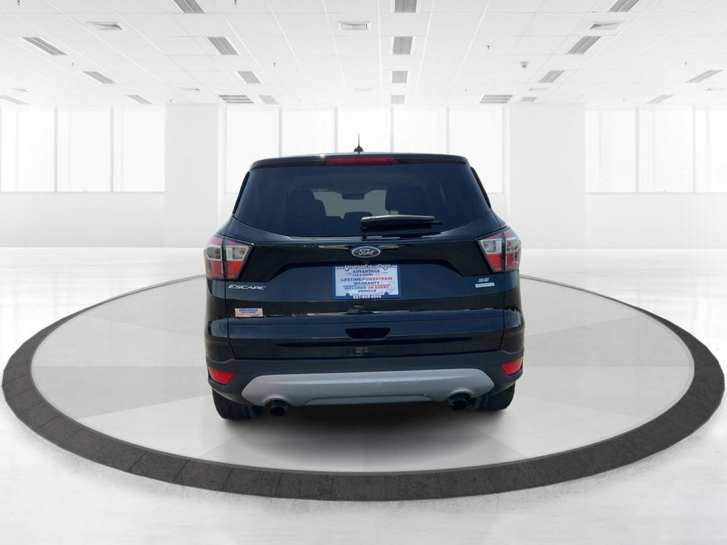 2017 Ford Escape SE (1FMCU0G9XHU) with an EcoBoost 1.5L I-4 gasoline direct injection engine, located at 4508 South Dixie Dr, Moraine, OH, 45439, (937) 908-9800, 39.689976, -84.218452 - 2017 Ford Escape SE - Photo#3